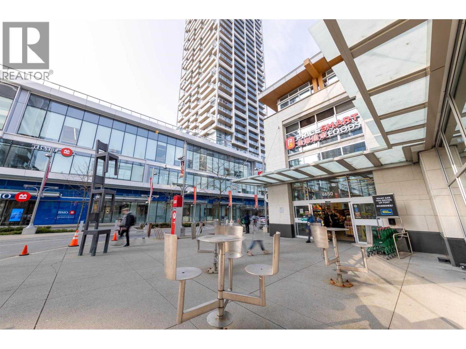 2110 4670 Assembly Way, Burnaby, British Columbia  V5H 0H3 - Photo 2 - R3074148