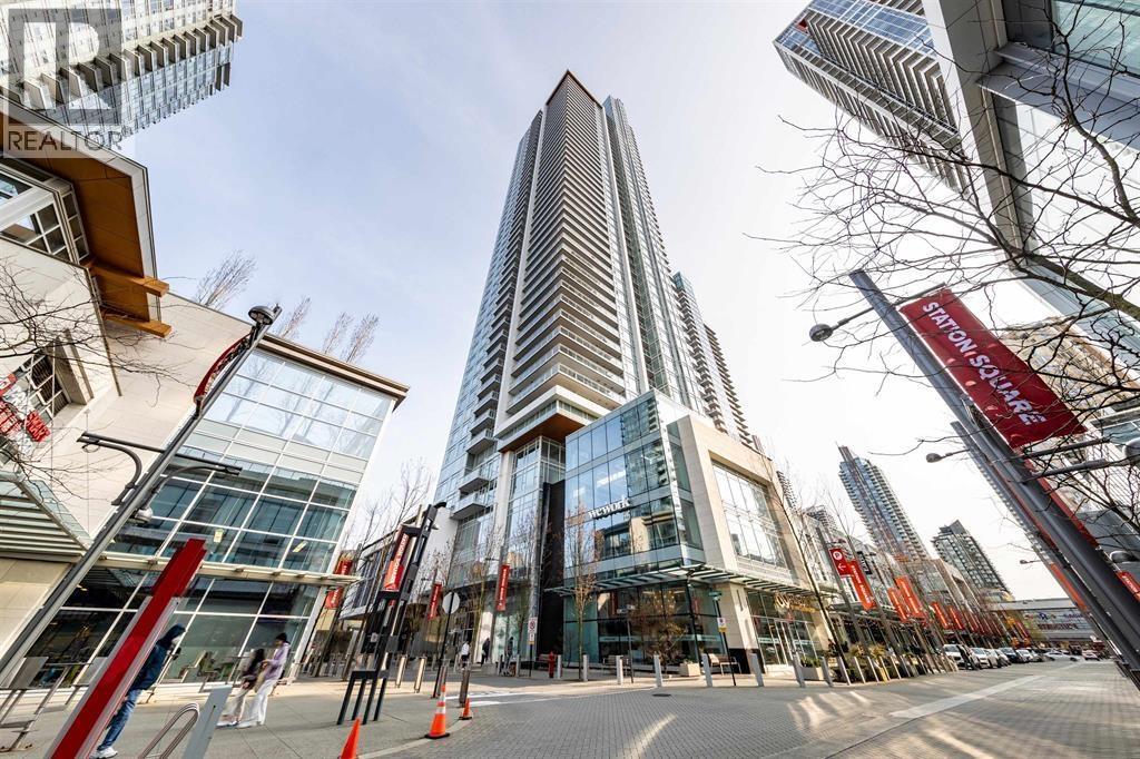 2110 4670 ASSEMBLY WAY, Burnaby, British Columbia