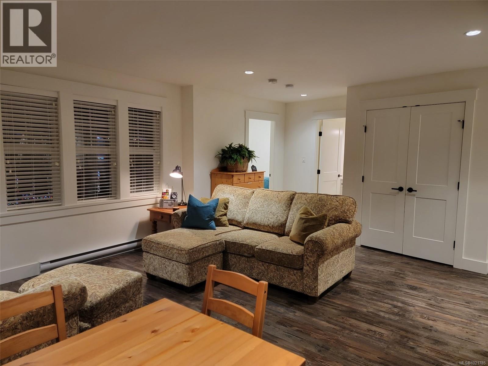 17 Jedstone Pl, View Royal, British Columbia V9B 0V3 - Photo 27 - 1021785