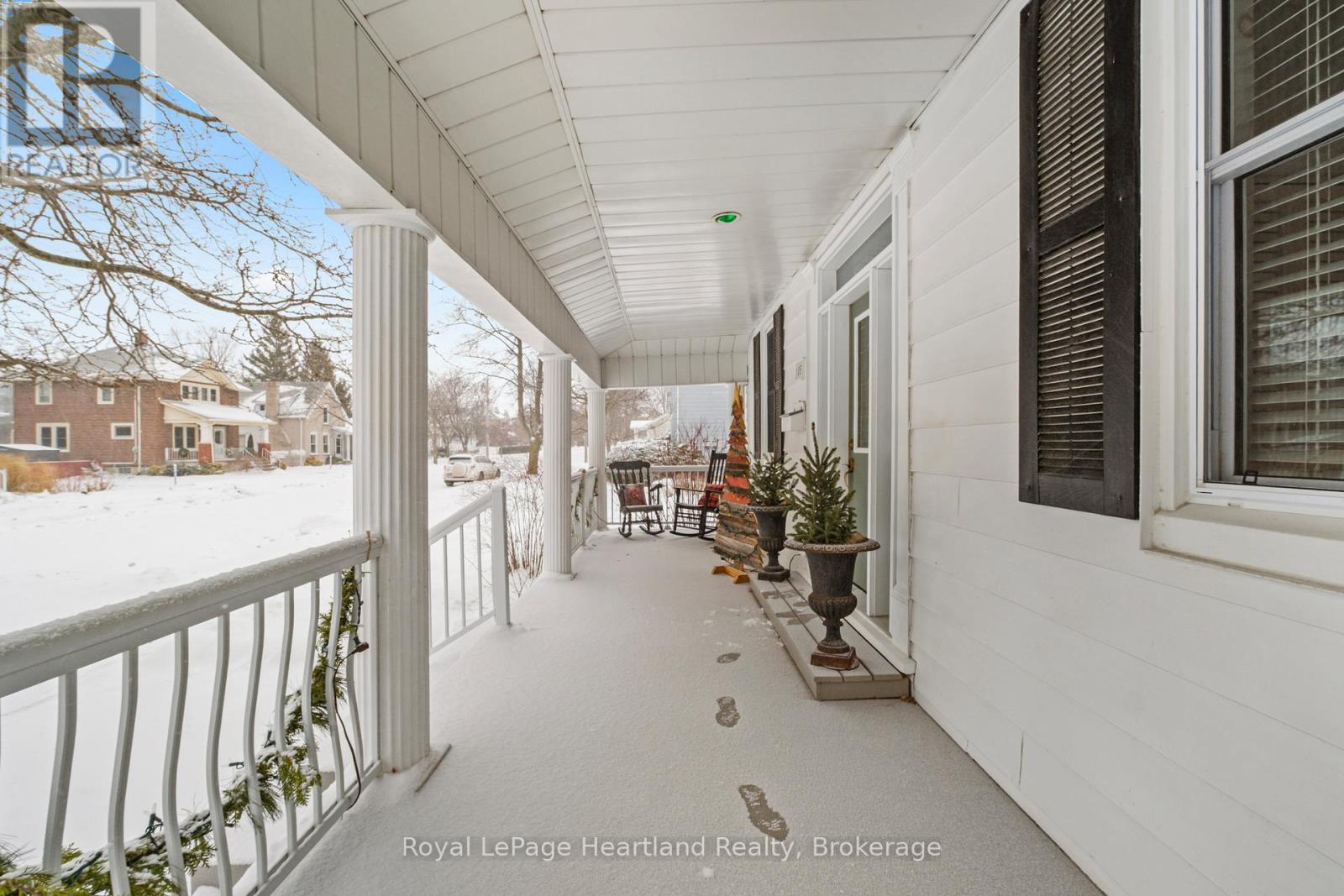 105 Quebec Street, Goderich, Ontario  N7A 2G6 - Photo 2 - X12640222