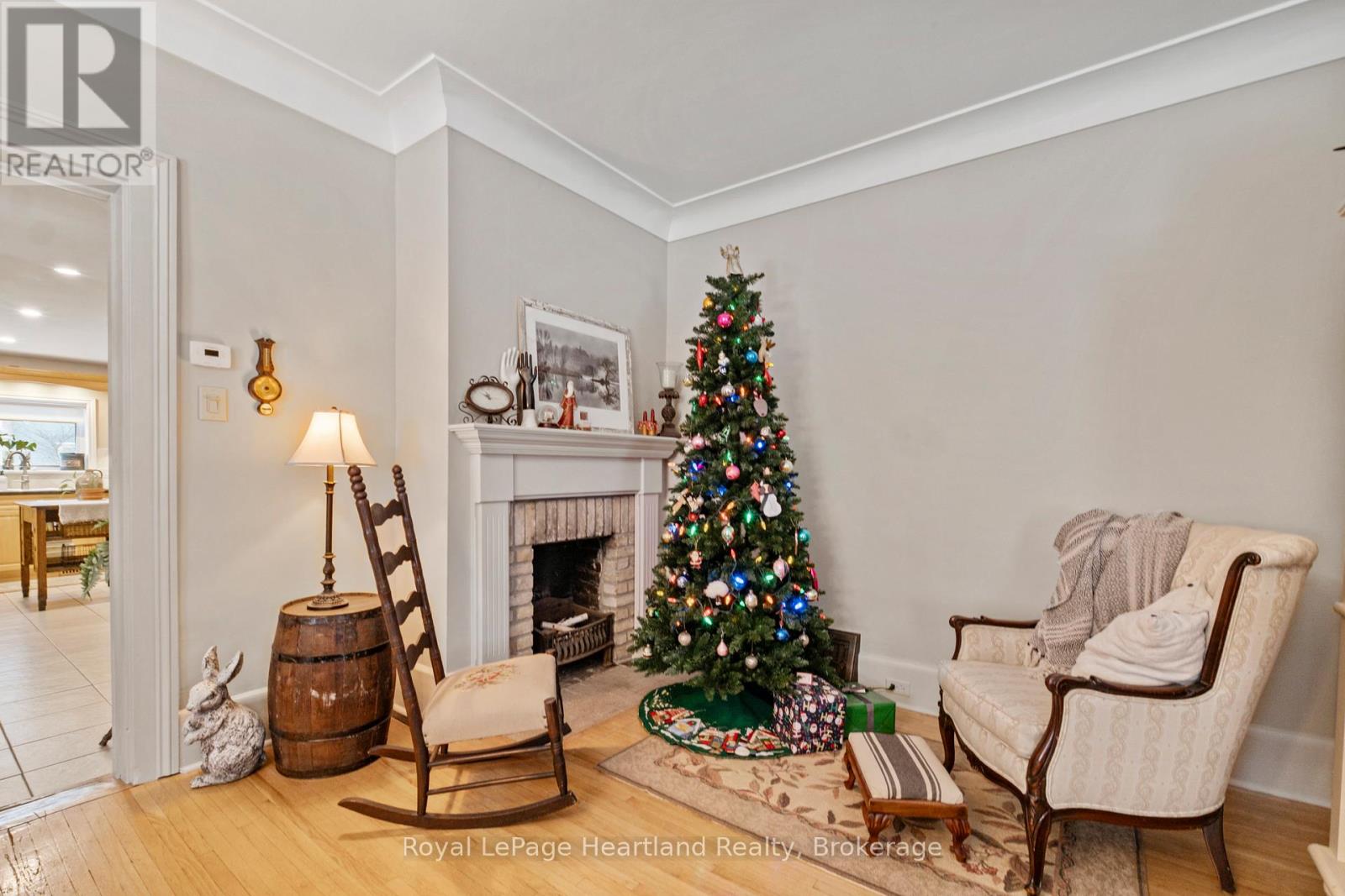 105 Quebec Street, Goderich, Ontario  N7A 2G6 - Photo 3 - X12640222