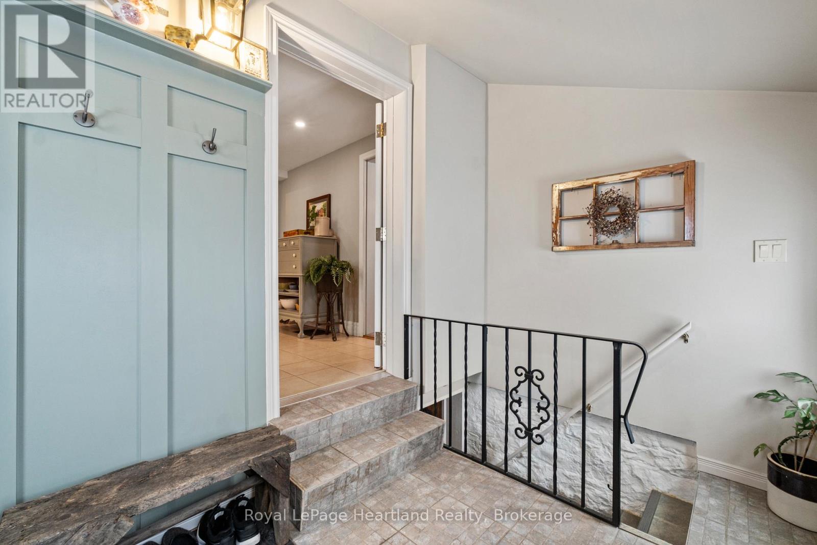 105 Quebec Street, Goderich, Ontario  N7A 2G6 - Photo 34 - X12640222