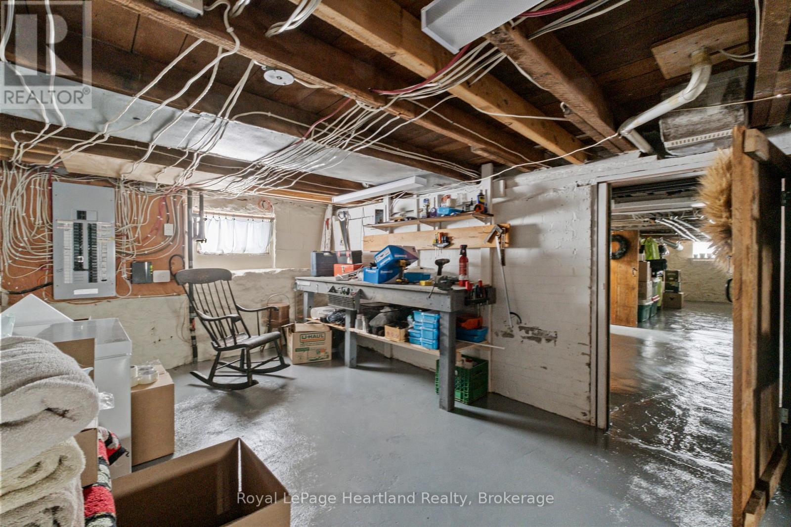 105 Quebec Street, Goderich, Ontario  N7A 2G6 - Photo 36 - X12640222