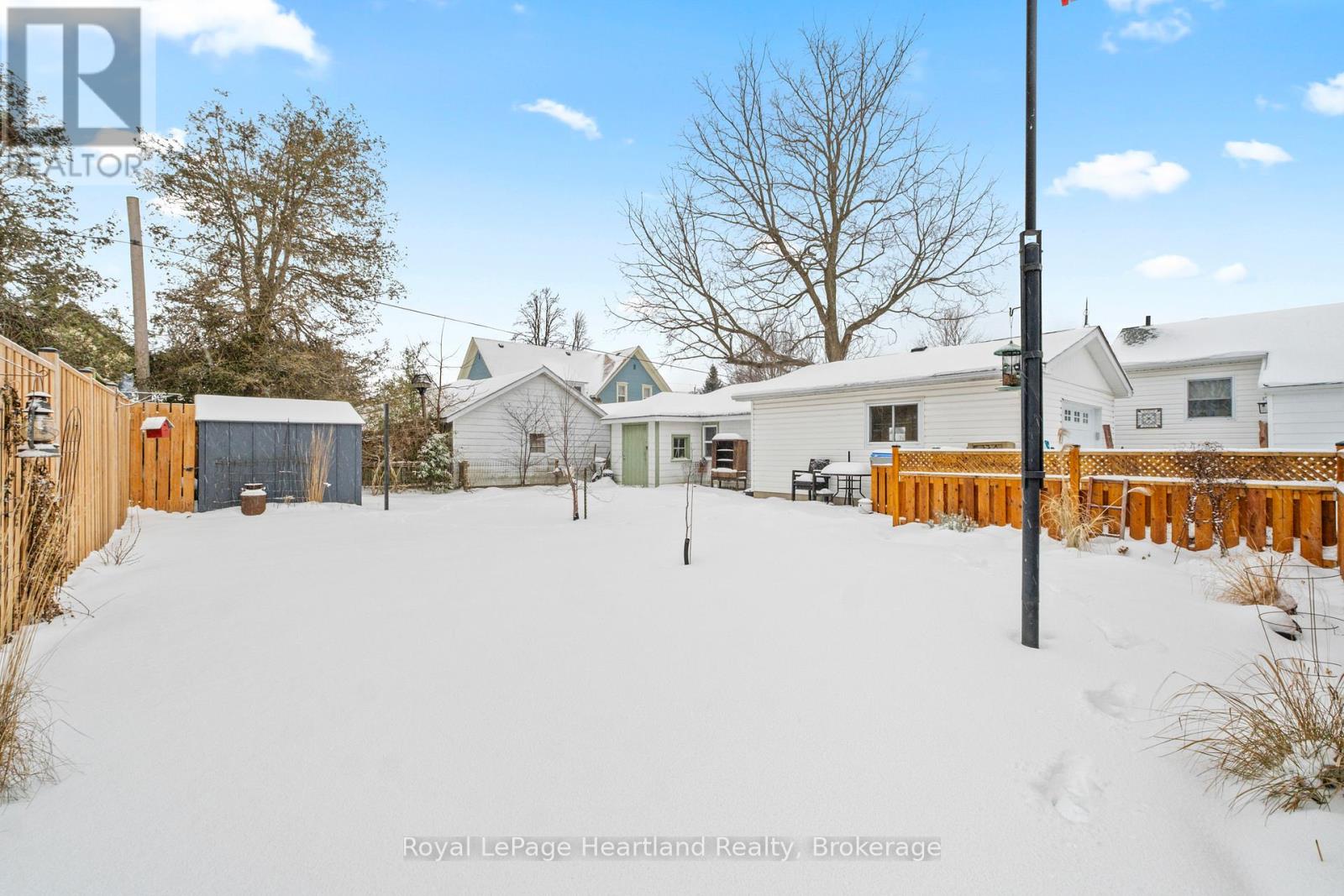 105 Quebec Street, Goderich, Ontario  N7A 2G6 - Photo 43 - X12640222