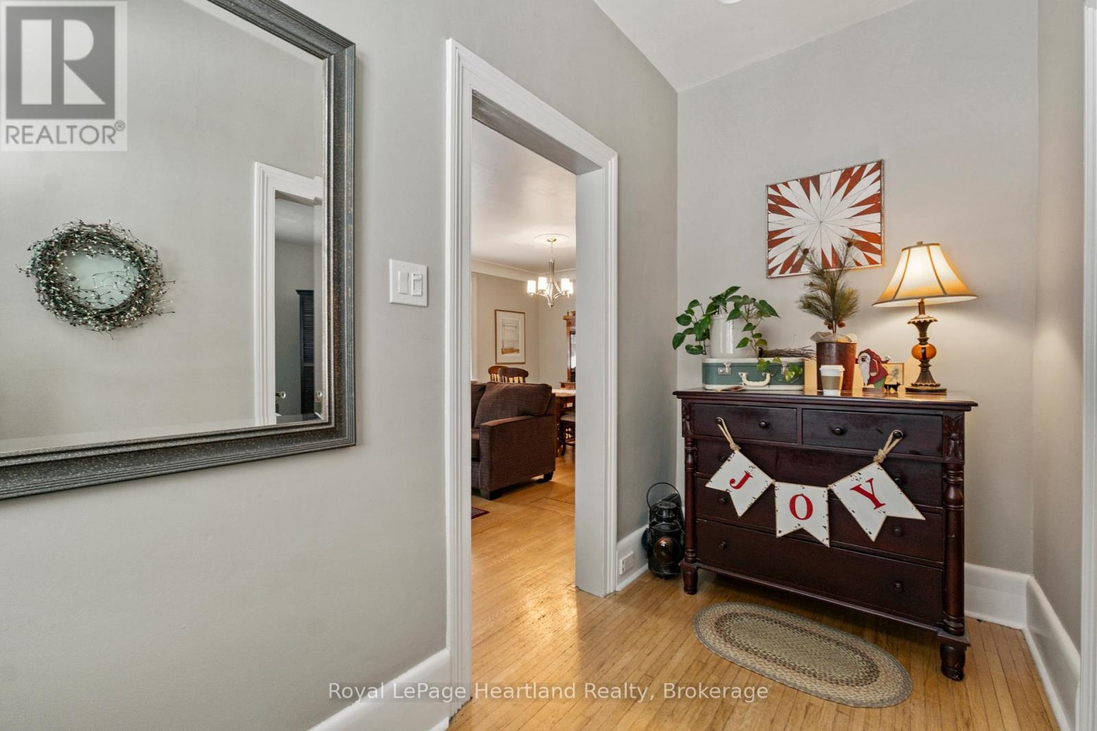 105 Quebec Street, Goderich, Ontario  N7A 2G6 - Photo 6 - X12640222