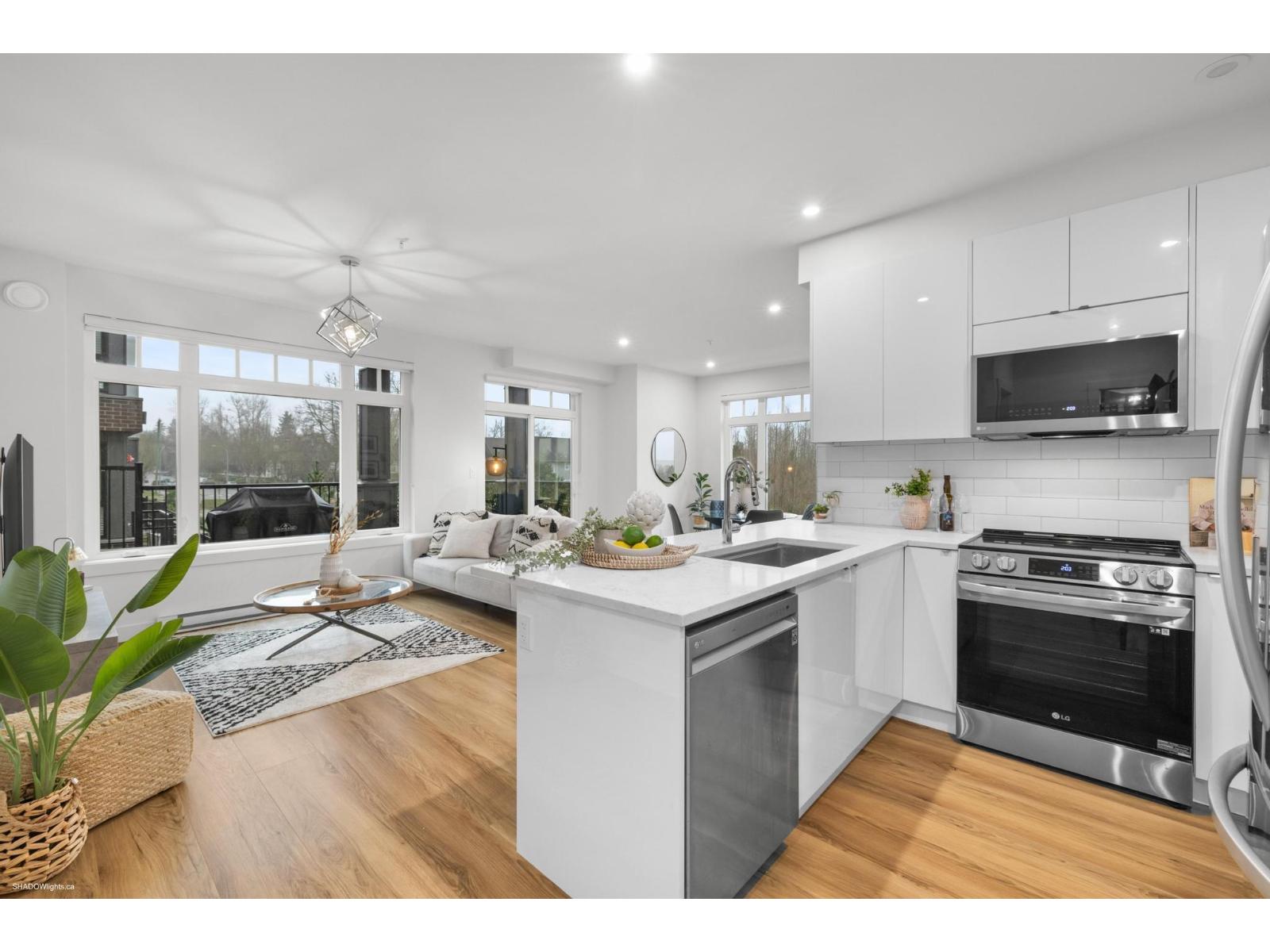 101 20081 68 Avenue, Langley, British Columbia  V2Y 3V7 - Photo 4 - R3073977