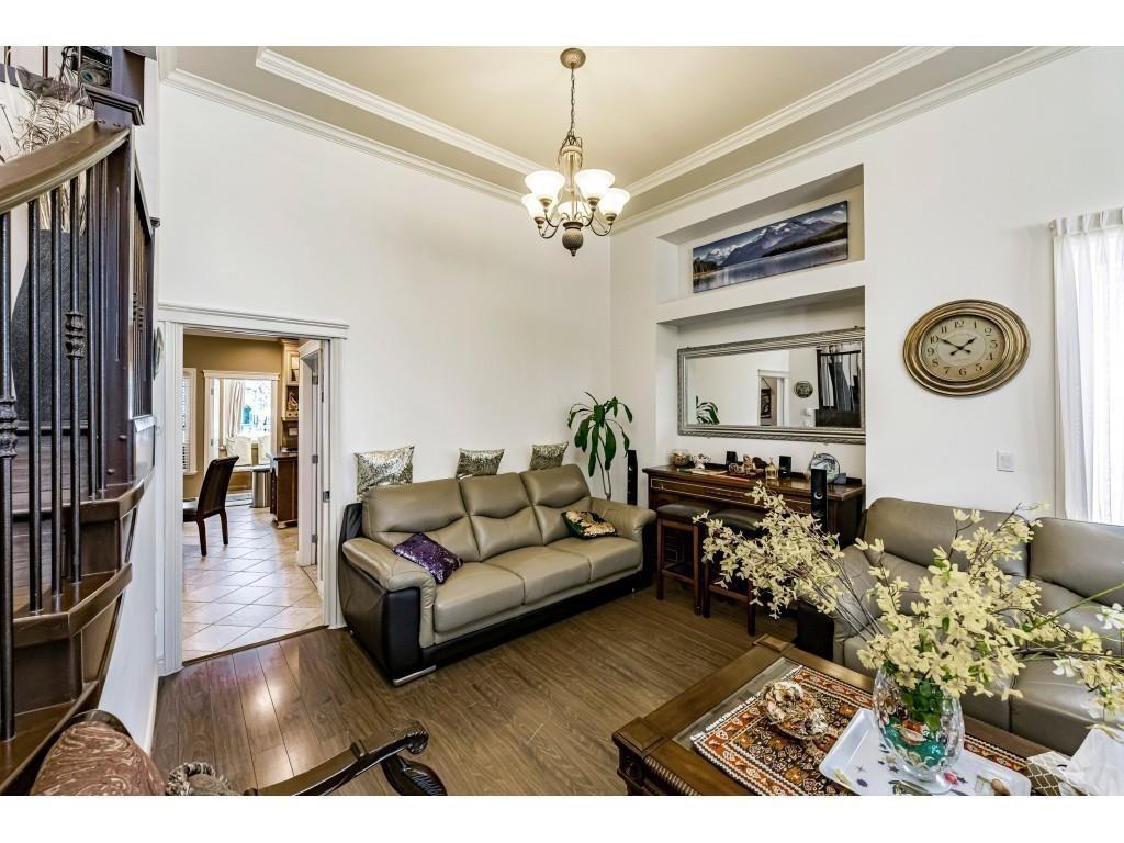 7833 147a Street, Surrey, British Columbia  V3S 2T8 - Photo 3 - R3074037