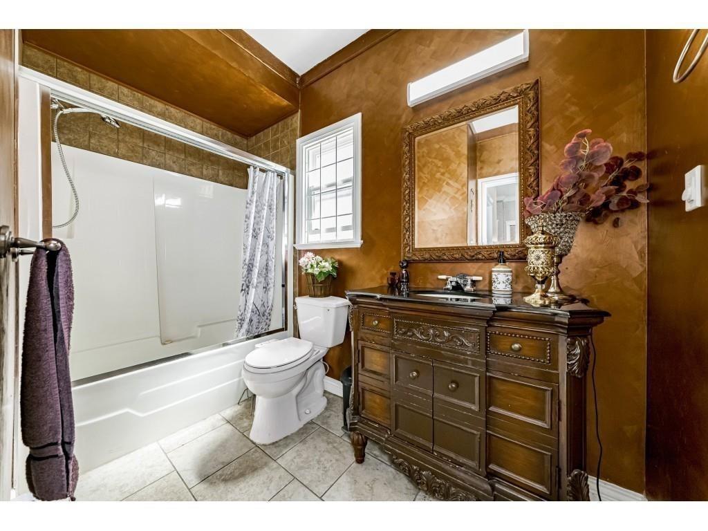 7833 147a Street, Surrey, British Columbia  V3S 2T8 - Photo 9 - R3074037