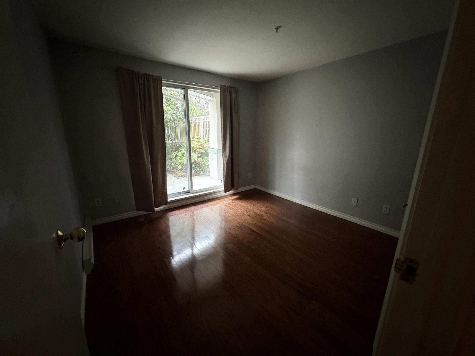 102 10533 University Drive, Surrey, British Columbia  V3T 5T7 - Photo 14 - R3074344