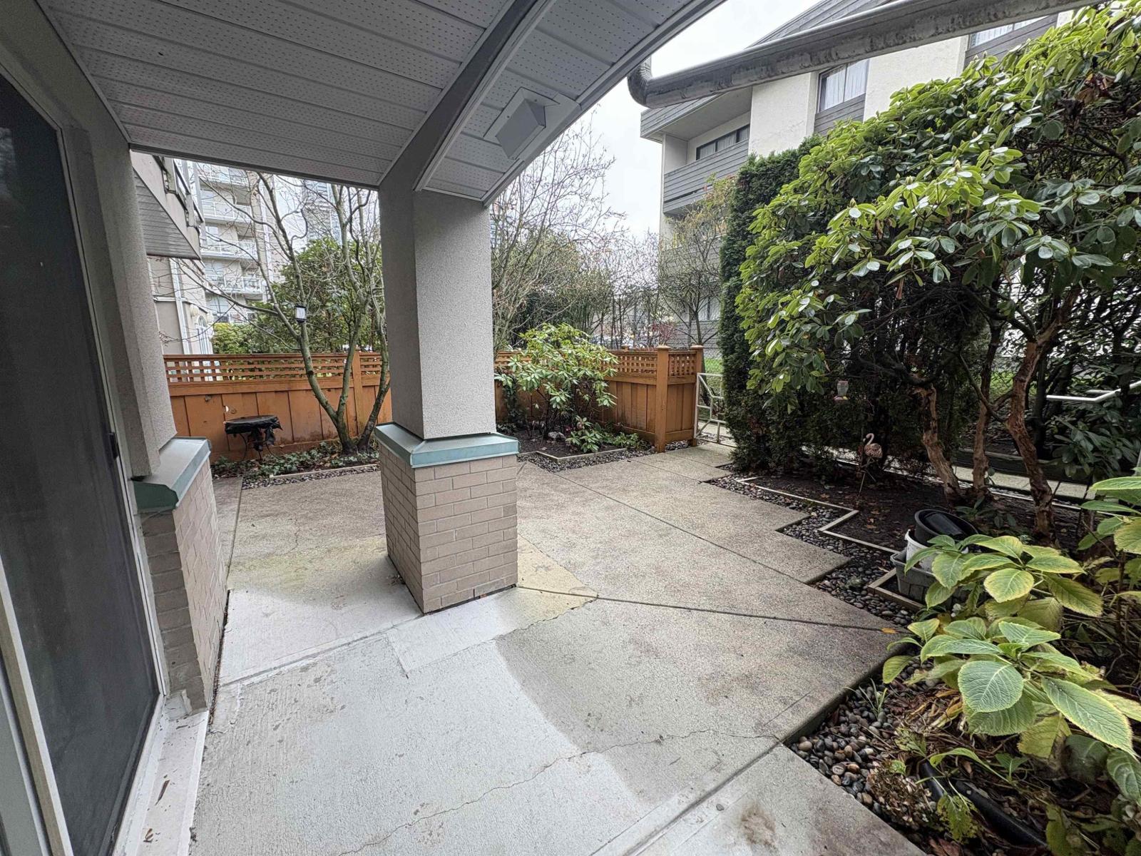 102 10533 University Drive, Surrey, British Columbia  V3T 5T7 - Photo 29 - R3074344