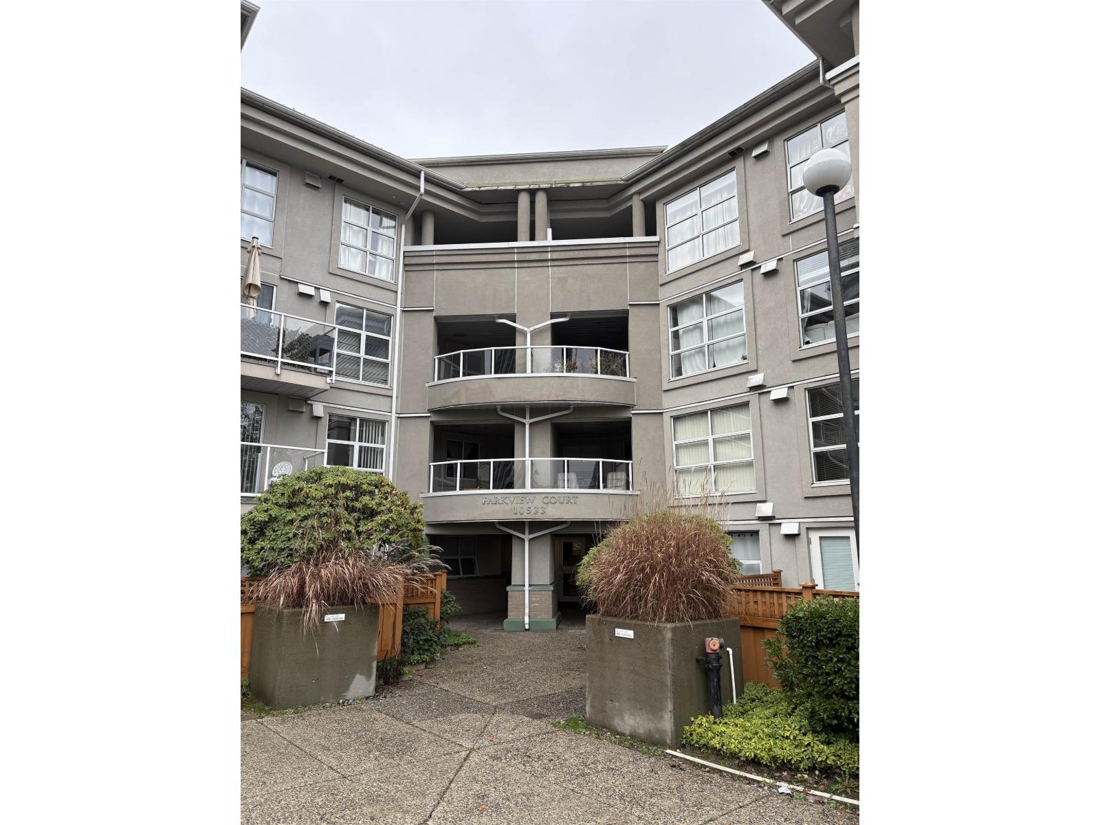 102 10533 University Drive, Surrey, British Columbia  V3T 5T7 - Photo 5 - R3074344