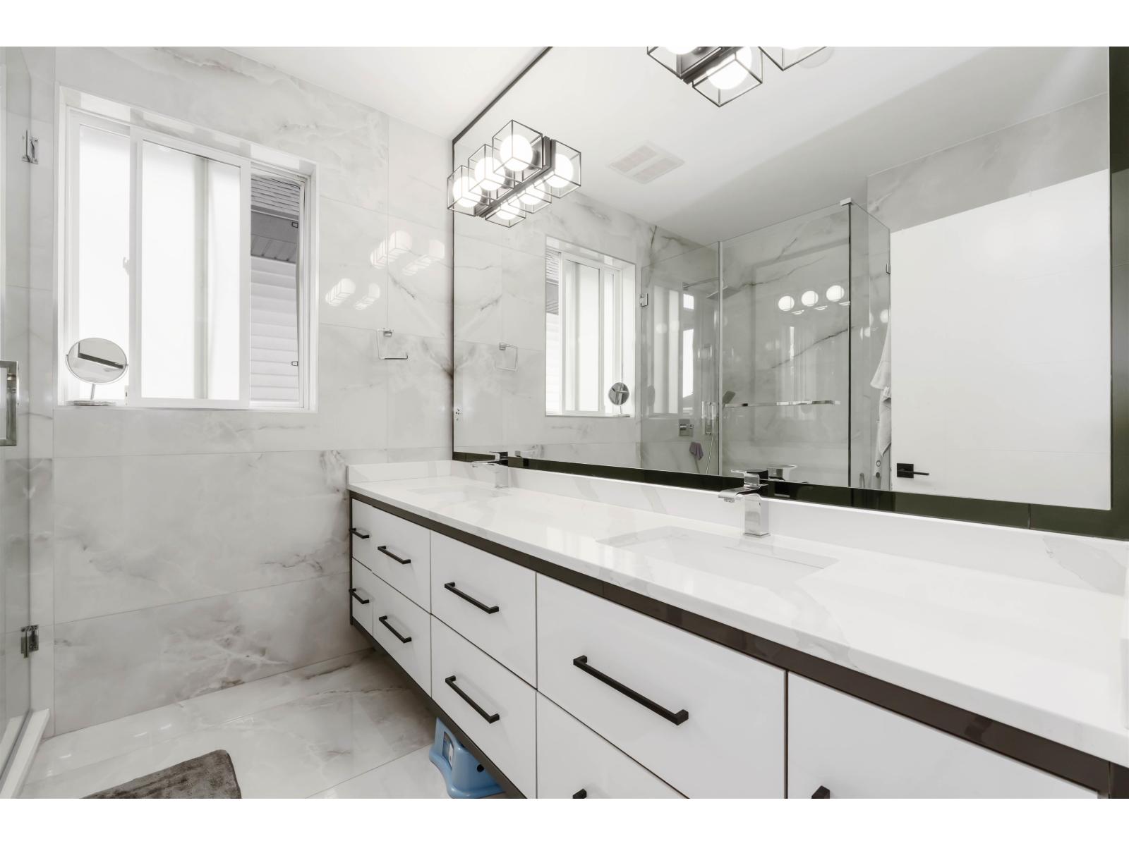 7065 194a Street, Surrey, British Columbia  V4N 1N2 - Photo 15 - R3074181