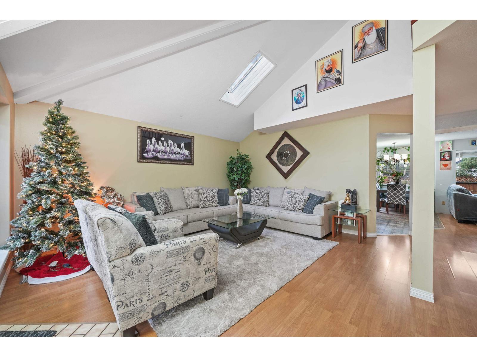 6691 129 Street, Surrey, British Columbia  V3W 8Y1 - Photo 3 - R3074341