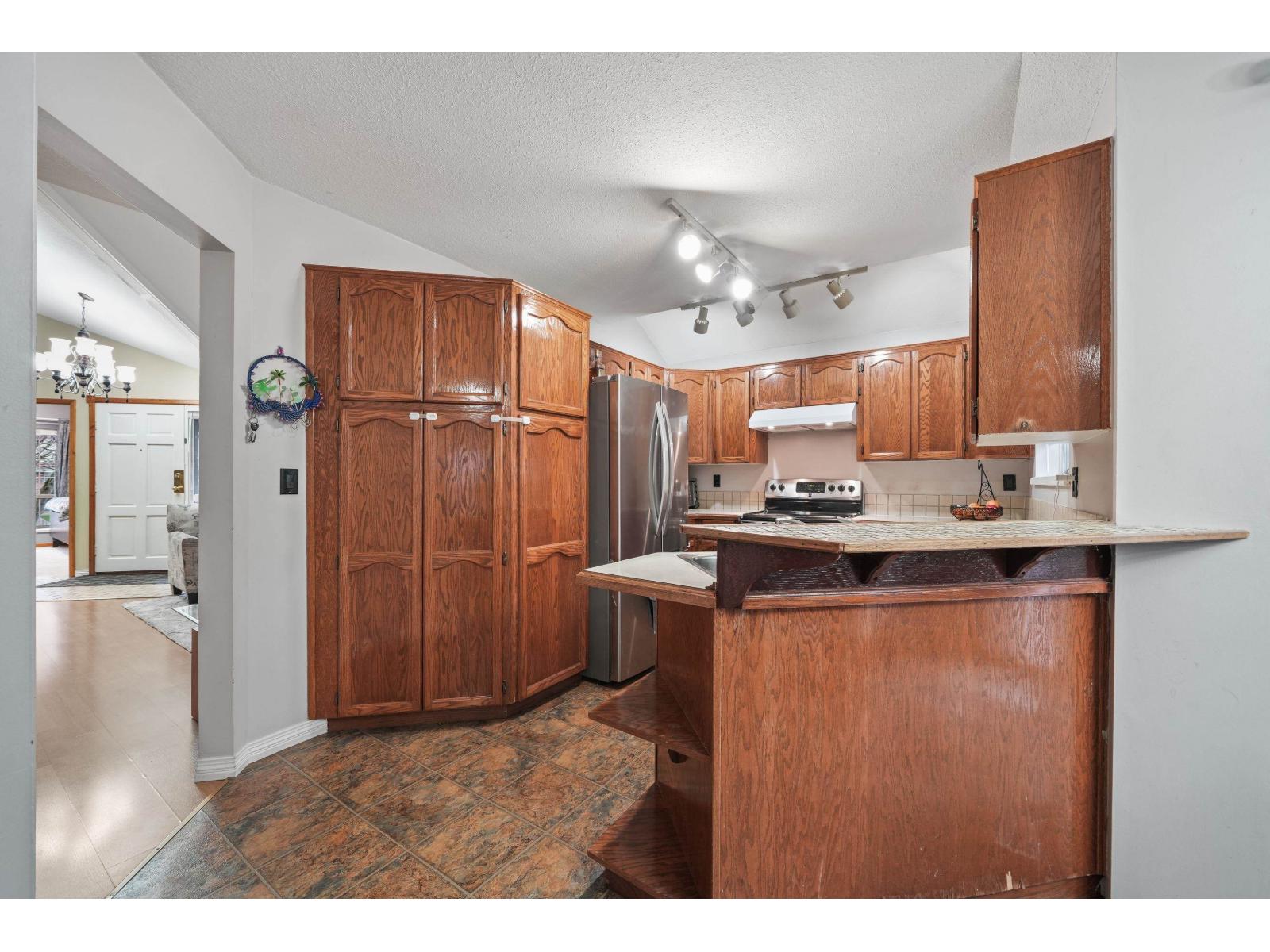 6691 129 Street, Surrey, British Columbia  V3W 8Y1 - Photo 8 - R3074341