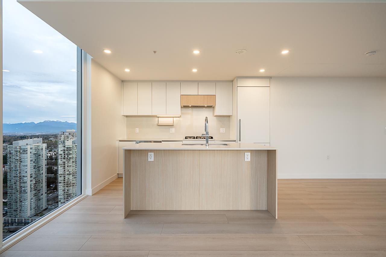 3808 13573 98a Avenue, Surrey, British Columbia  V3T 0X1 - Photo 11 - R3074320