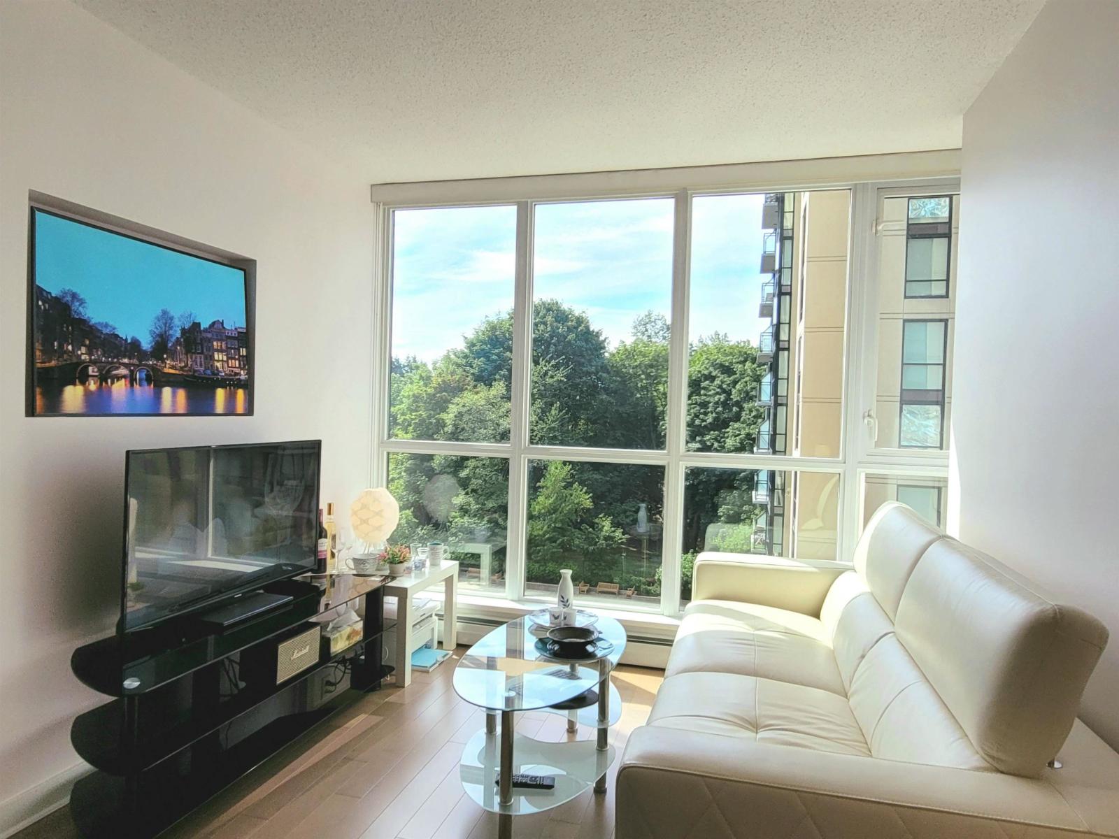 10777 University Drive, Surrey, British Columbia  V3T 0E6 - Photo 3 - R3074397