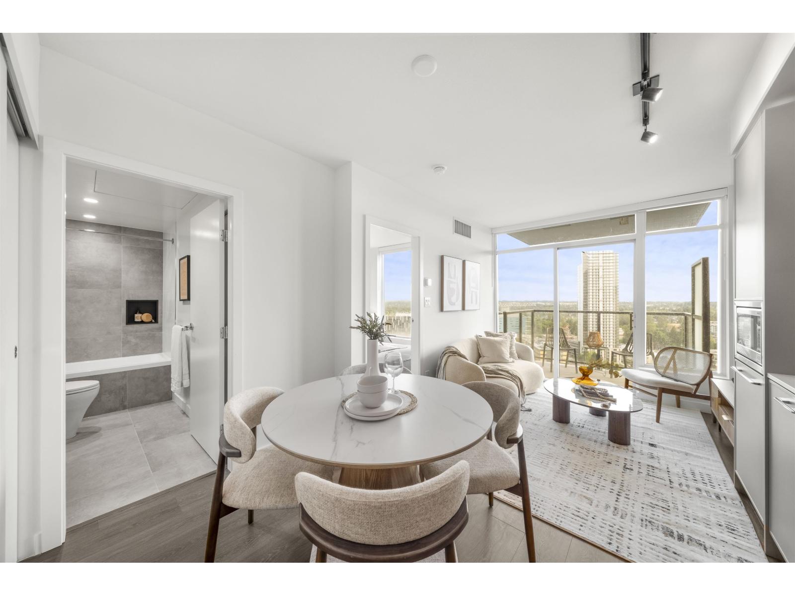 2901 13745 George Junction, Surrey, British Columbia  V3T 4Y3 - Photo 18 - R3074285