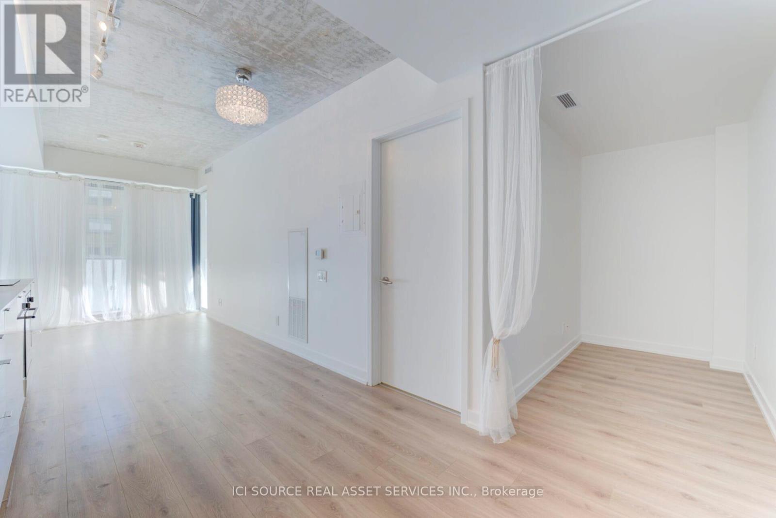 317 - 161 Roehampton Avenue, Toronto, Ontario  M4P 0C8 - Photo 10 - C12542974