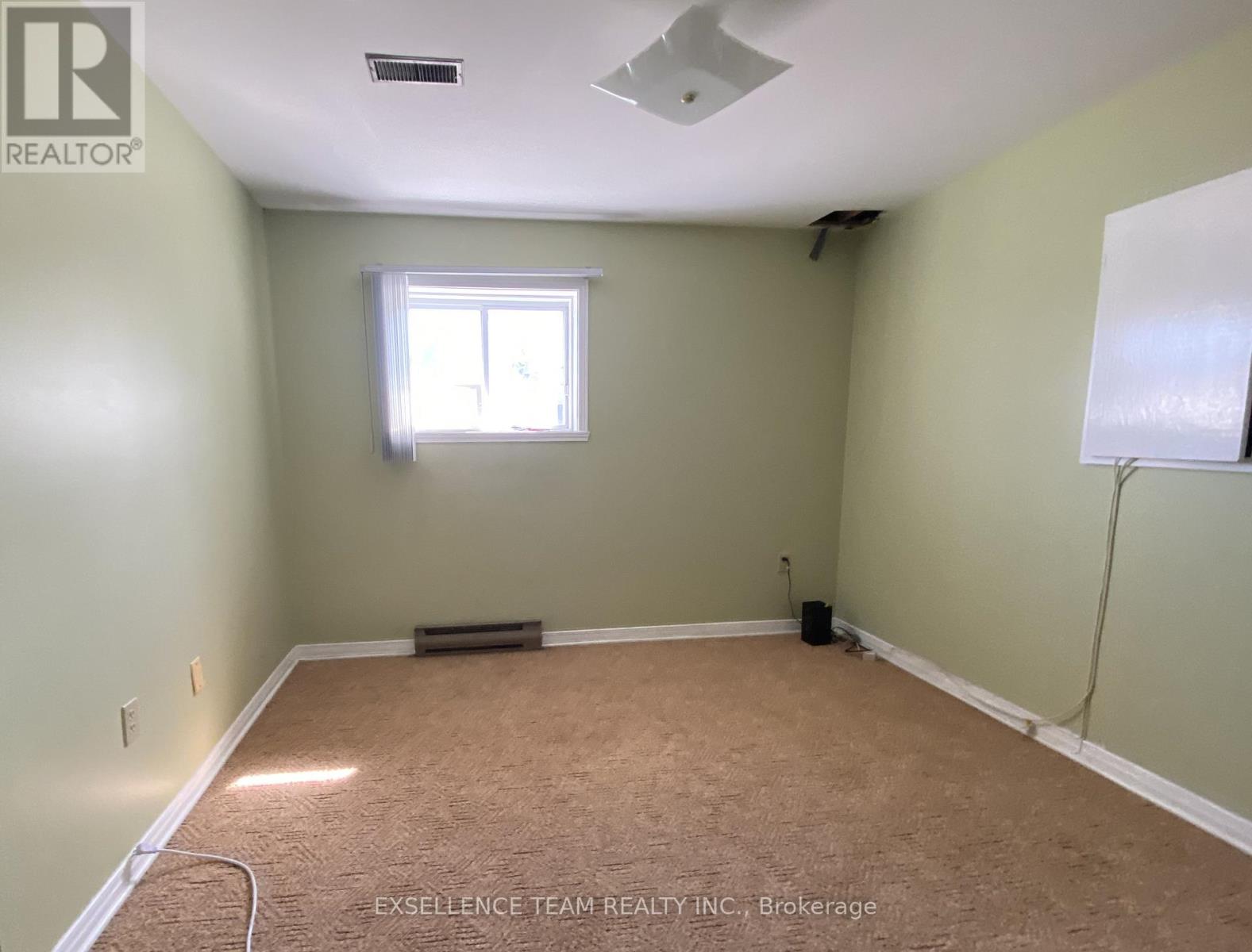 89 St Lawrence Street, South Stormont, Ontario  K0C 1M0 - Photo 3 - X12443267