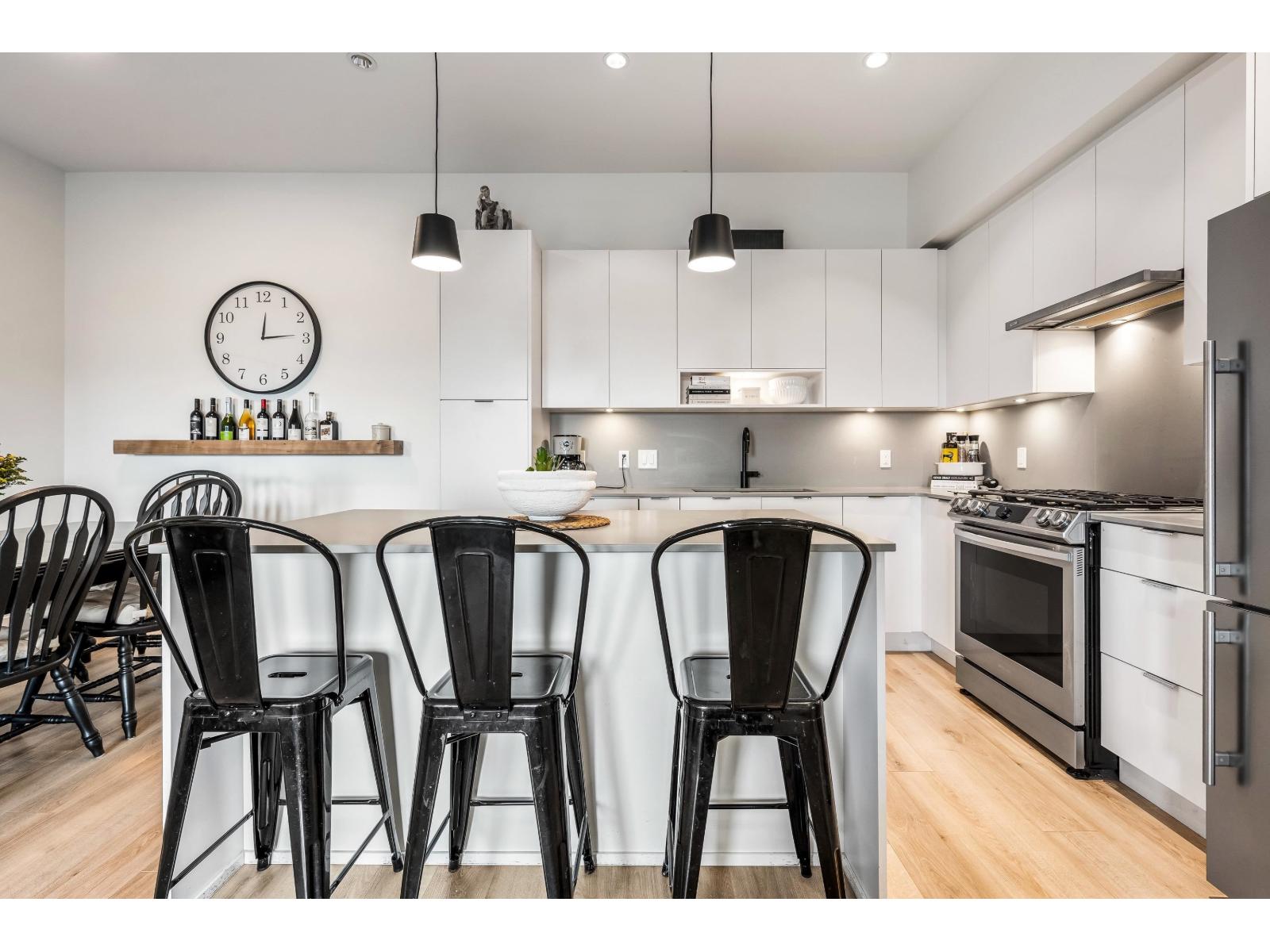 519 2493 Montrose Avenue, Abbotsford, British Columbia  V2S 3T2 - Photo 8 - R3074130