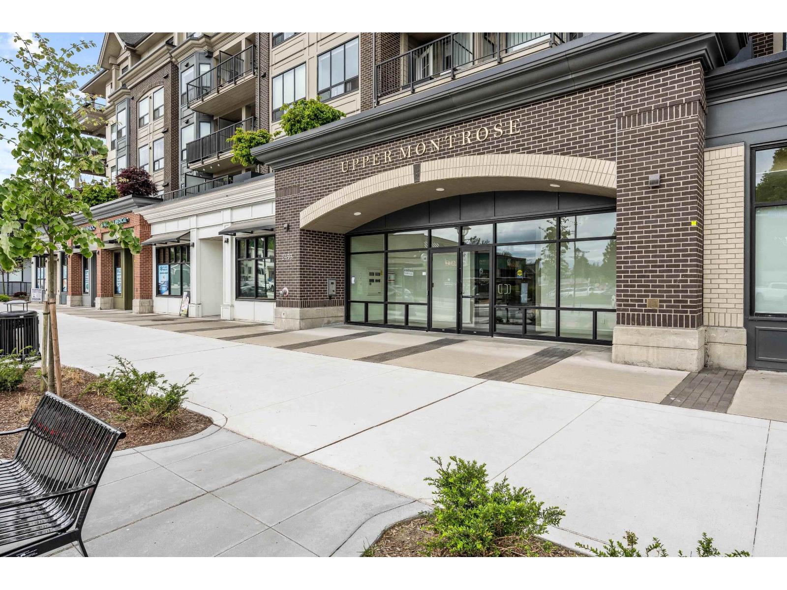 519 2493 Montrose Avenue, Abbotsford, British Columbia  V2S 3T2 - Photo 2 - R3074130