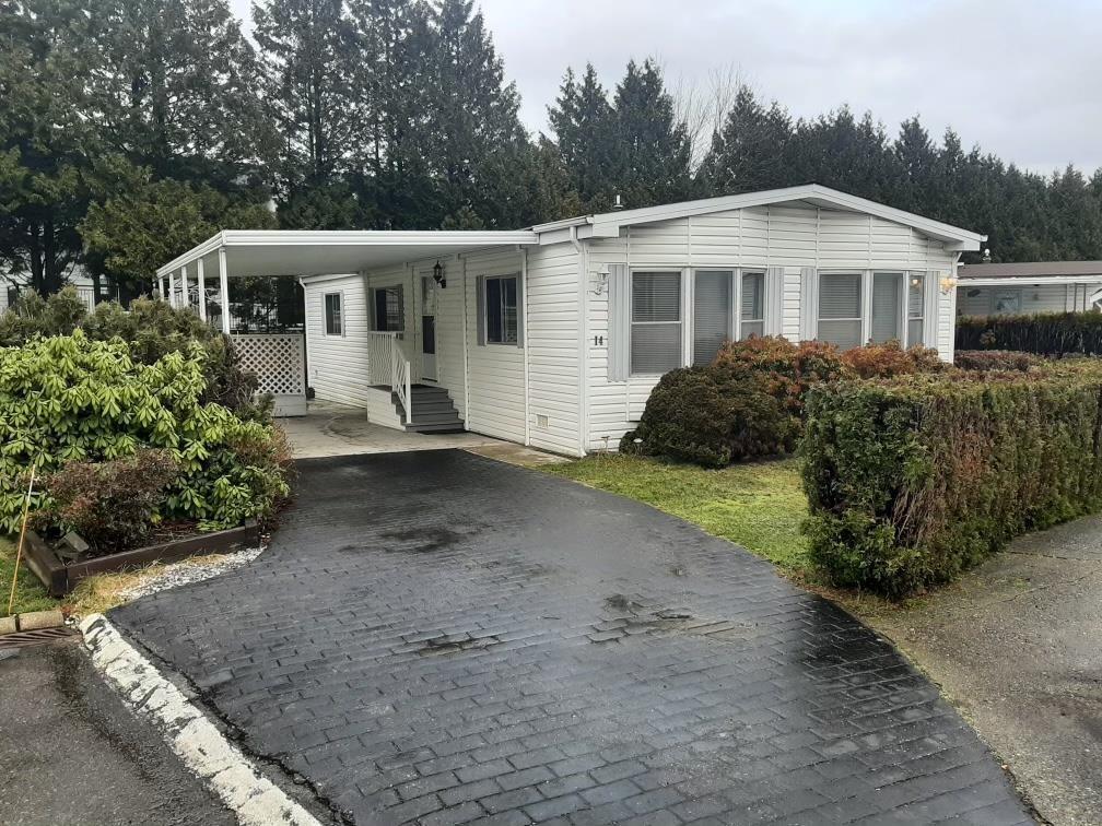 14 13507 81 Avenue, Surrey, British Columbia  V3W 3C6 - Photo 2 - R3074030