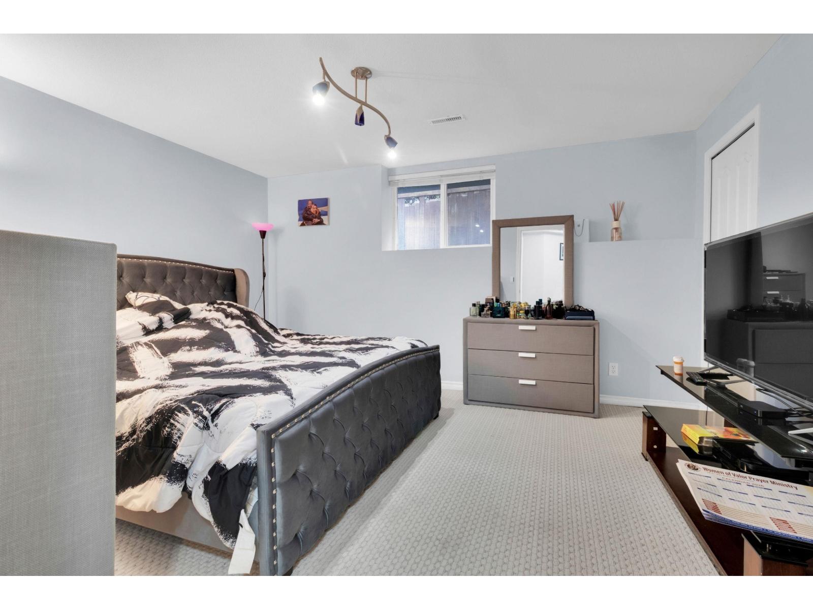 18239 68 Avenue, Surrey, British Columbia  V3S 9C6 - Photo 34 - R3074250