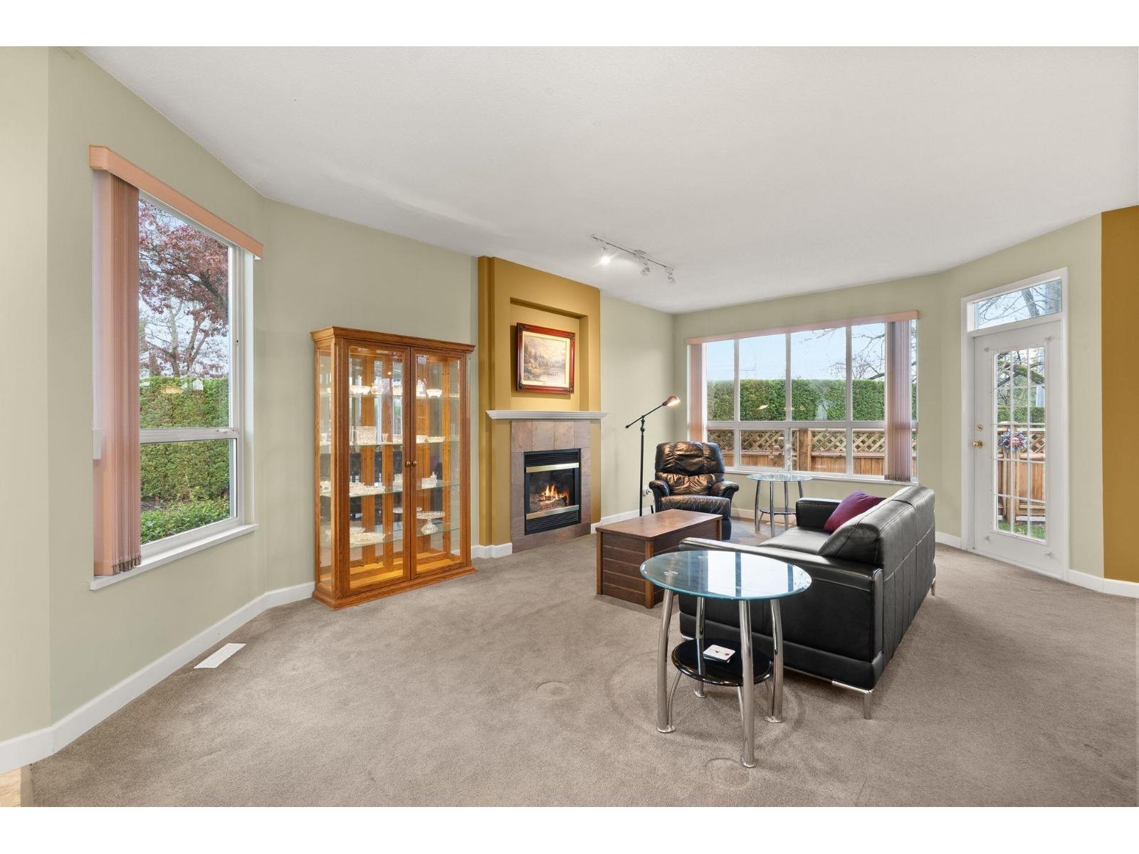 4 20881 87 Avenue, Langley, British Columbia  V1M 3X1 - Photo 5 - R3074324