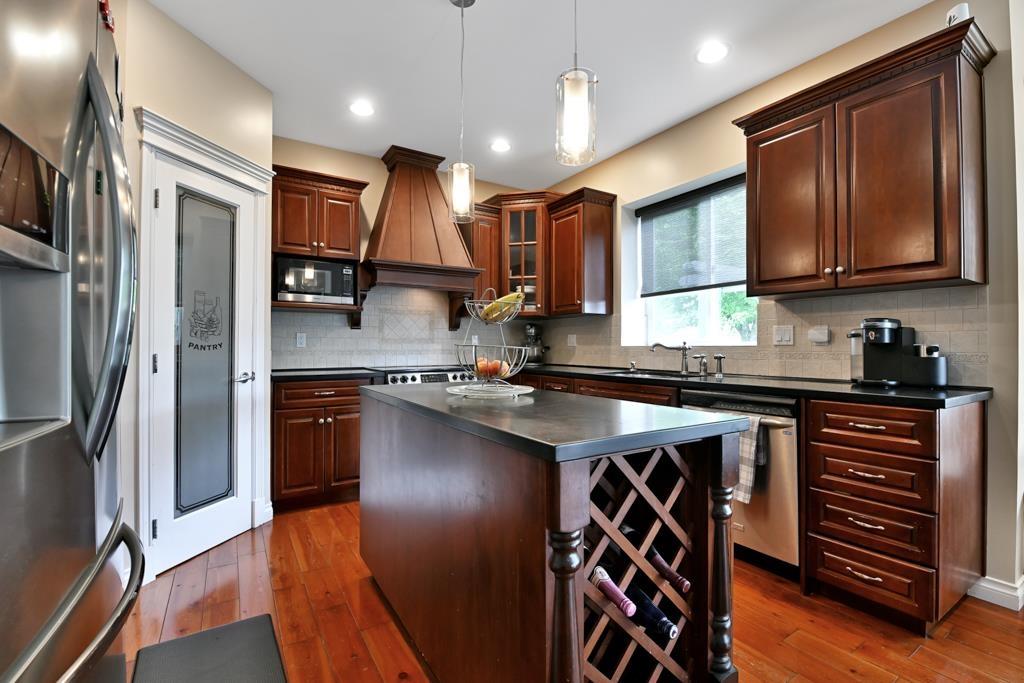 2990 Whistle Drive, Abbotsford, British Columbia  V4X 2R8 - Photo 11 - R3074215