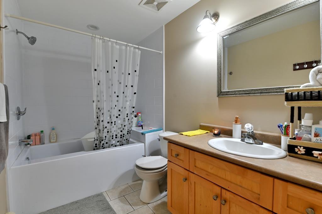 2990 Whistle Drive, Abbotsford, British Columbia  V4X 2R8 - Photo 35 - R3074215