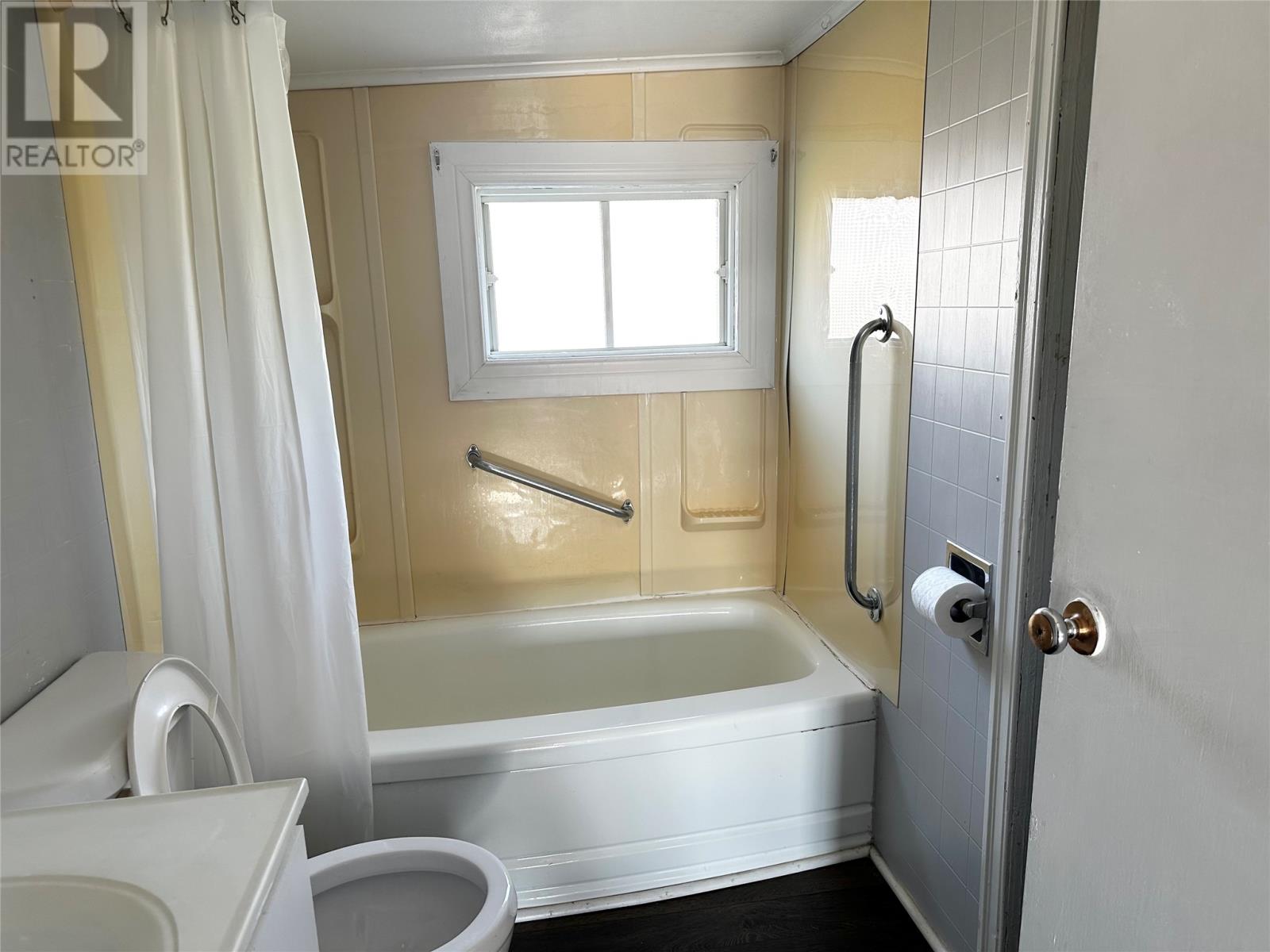 59 Meadow Road, Upper Island Cove, Newfoundland & Labrador  A0A 4E0 - Photo 8 - 1293339