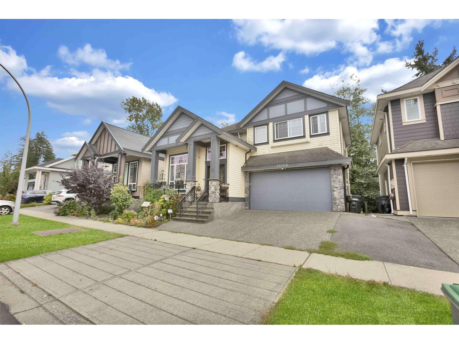 13138 58a Avenue, Surrey, British Columbia  V3X 0E4 - Photo 2 - R3074289
