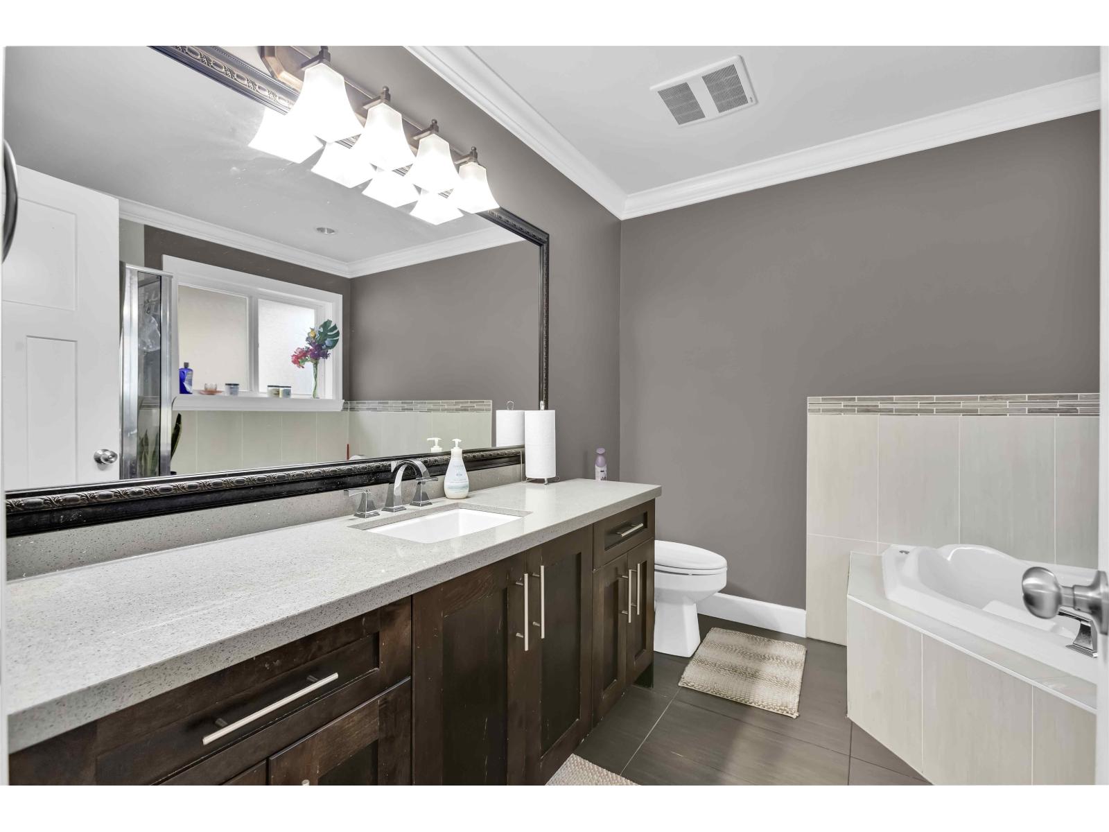 13138 58a Avenue, Surrey, British Columbia  V3X 0E4 - Photo 25 - R3074289