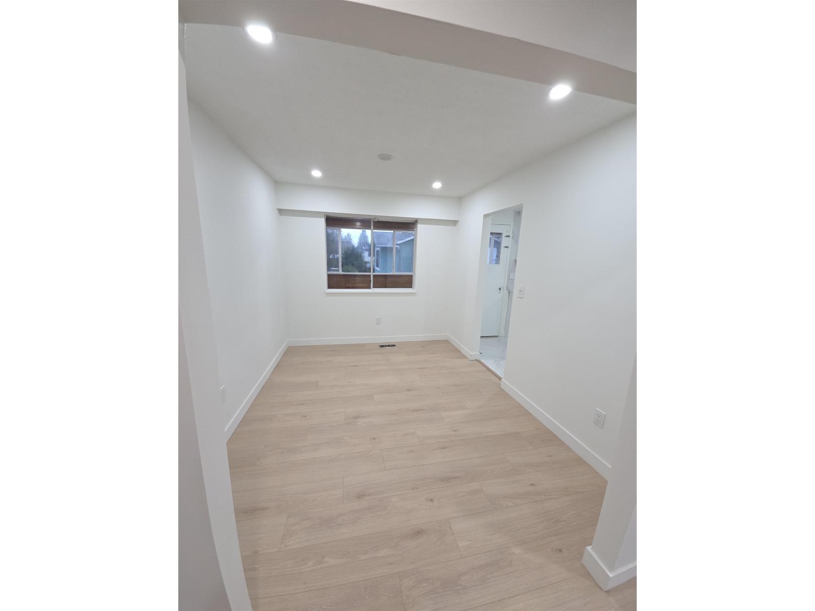 18138 59a Avenue, Surrey, British Columbia  V3S 4V5 - Photo 10 - R3074039