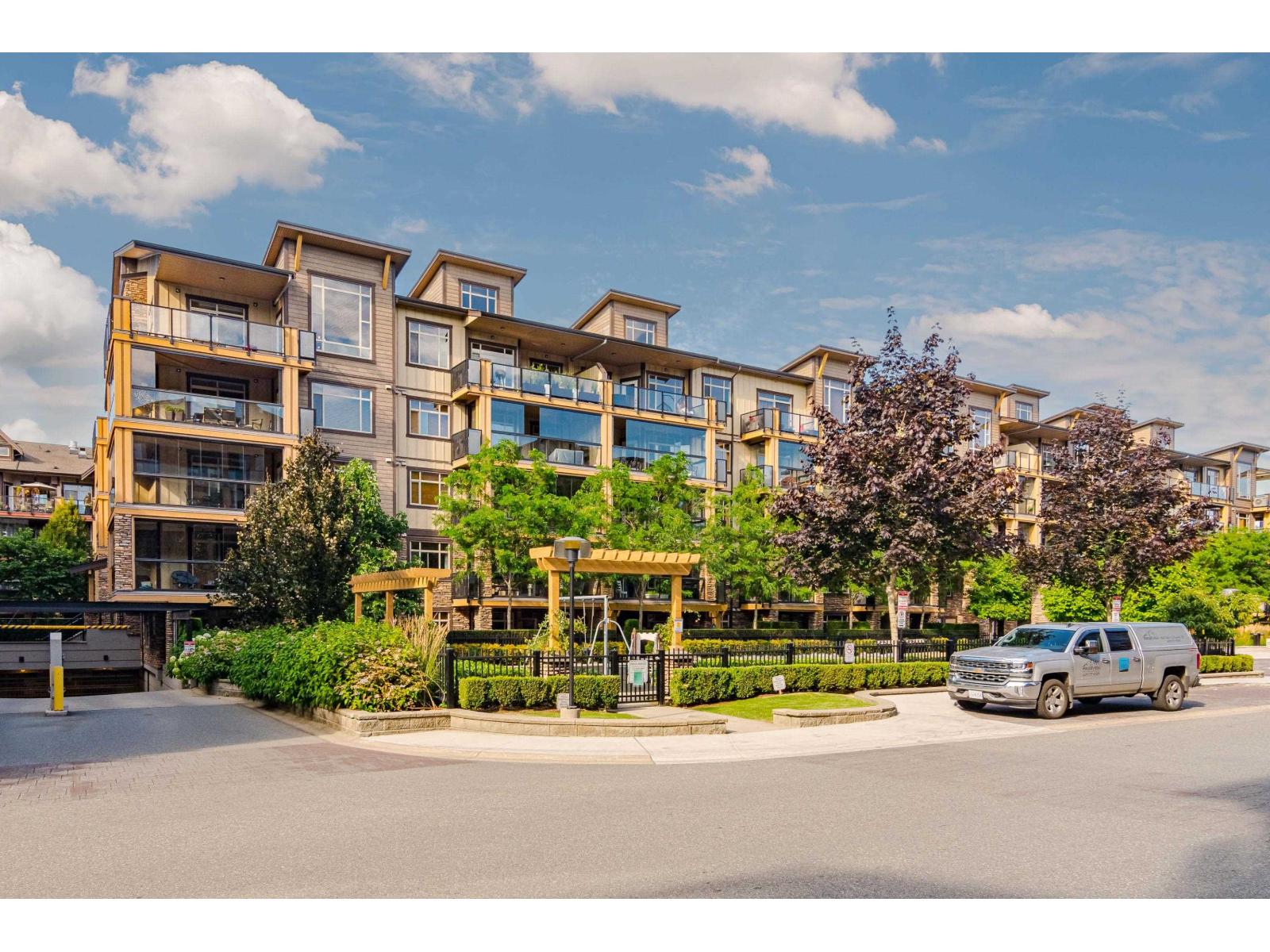 165 8258 207a Street, Langley, British Columbia  V2Y 0N4 - Photo 2 - R3074004