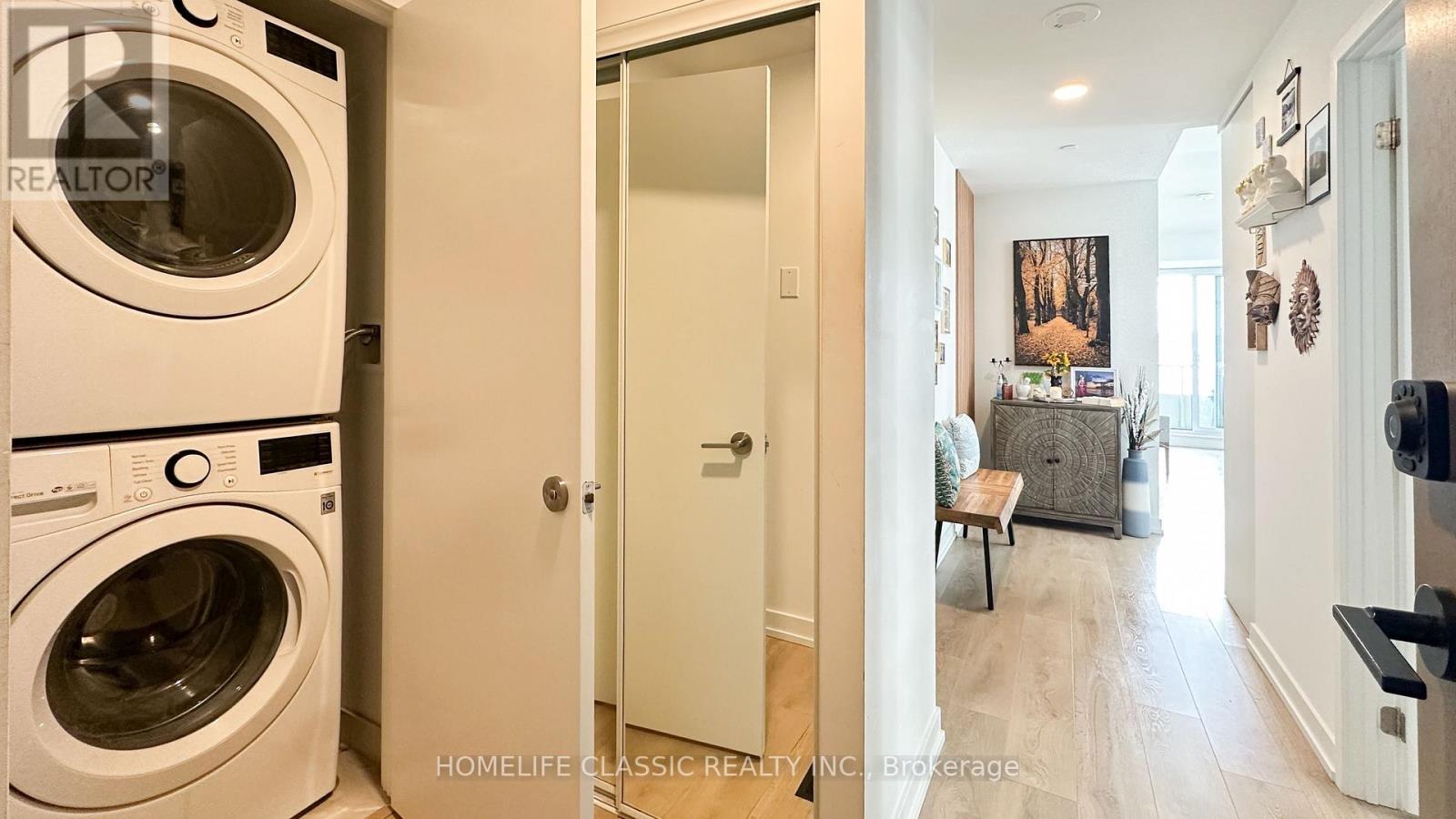 1109 - 225 Sumach Street, Toronto, Ontario  M5A 3K3 - Photo 4 - C12640188