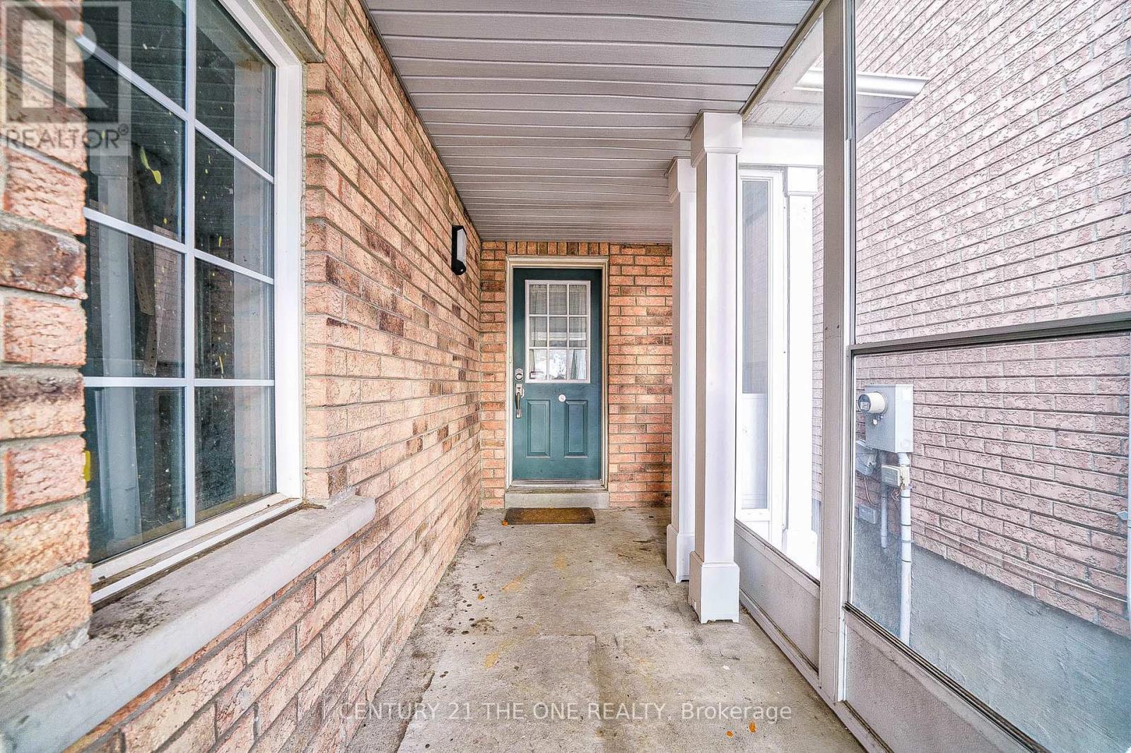 76 Highhill Drive, Toronto, Ontario  M1T 1N7 - Photo 3 - E12640170