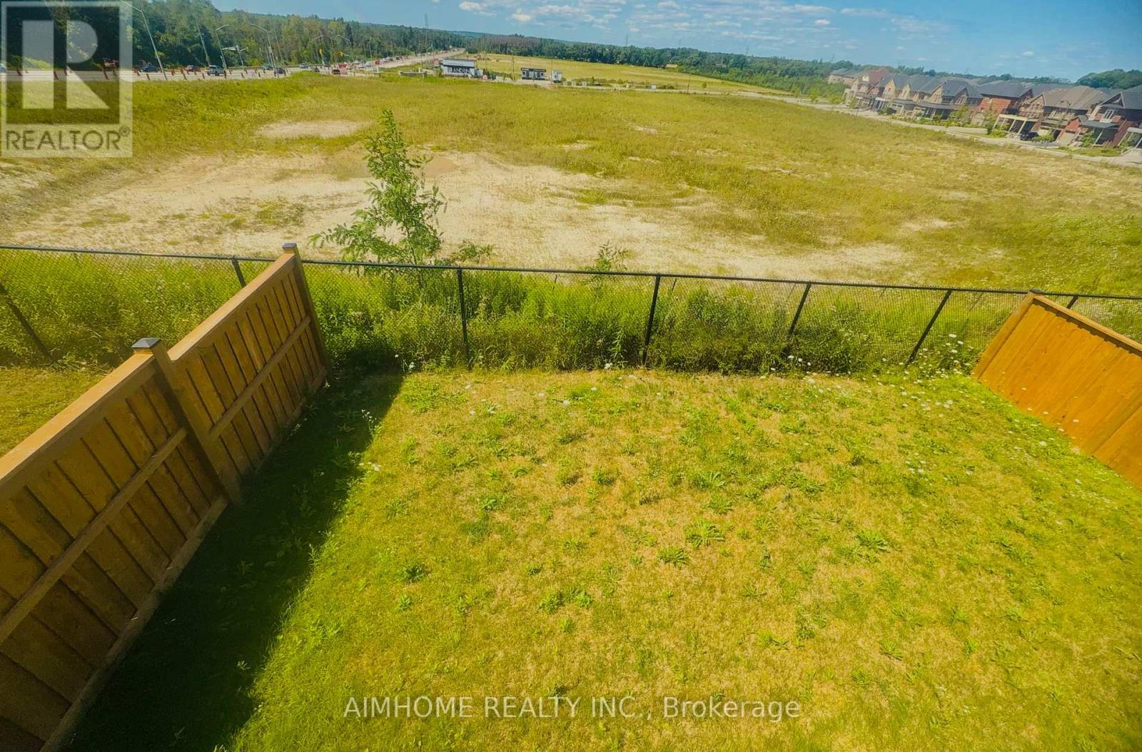 18 Frank Kelly Drive, East Gwillimbury, Ontario  L9N 0V2 - Photo 8 - N12640196