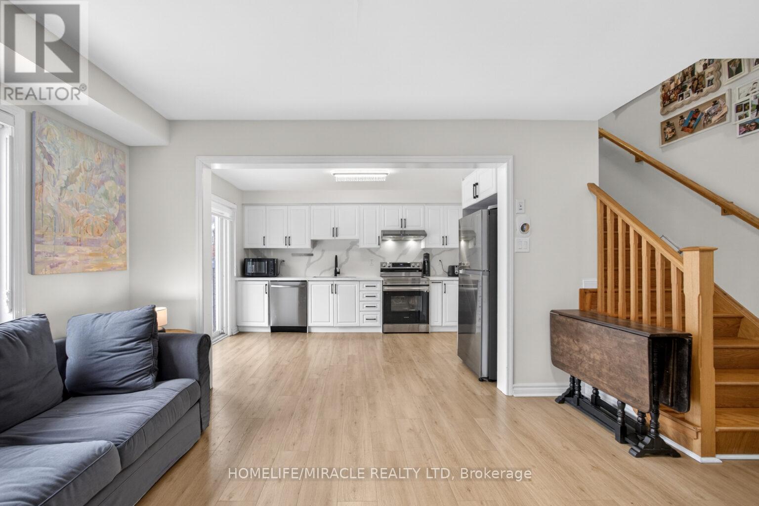 439 Cavanagh Lane, Milton, Ontario  L9T 8G6 - Photo 9 - W12640176