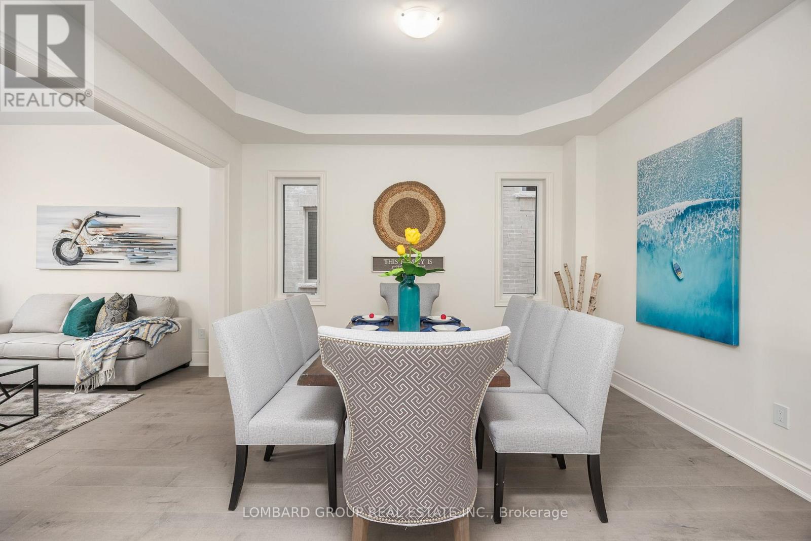 37 North Park Boulevard, Oakville, Ontario  L6M 0W8 - Photo 4 - W12640184