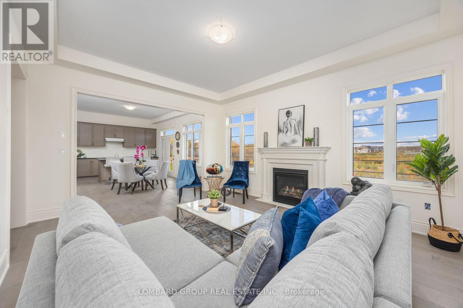 37 North Park Boulevard, Oakville, Ontario  L6M 0W8 - Photo 7 - W12640184