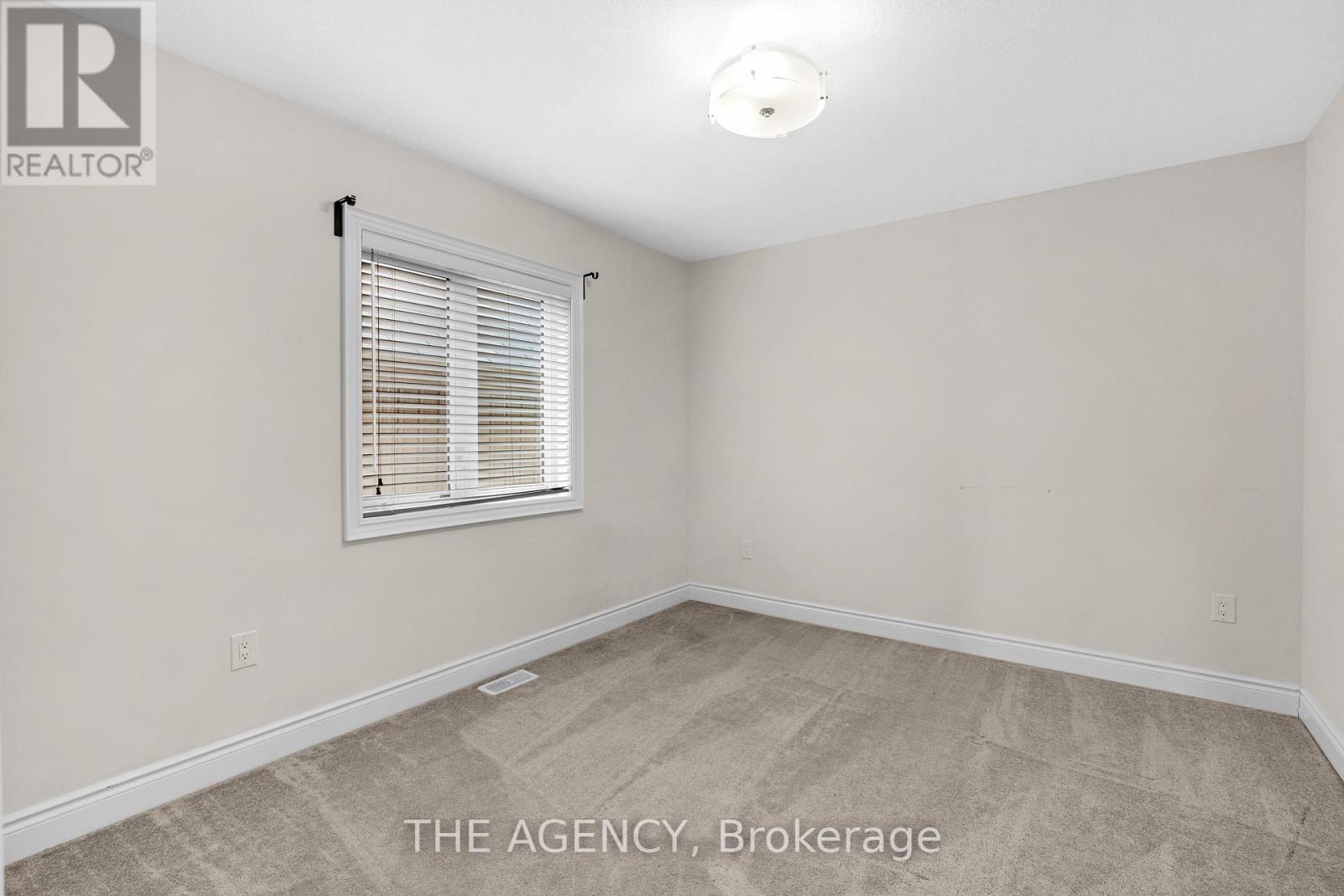 223 Thompson Road, Haldimand, Ontario  N3W 0C4 - Photo 36 - X12640172