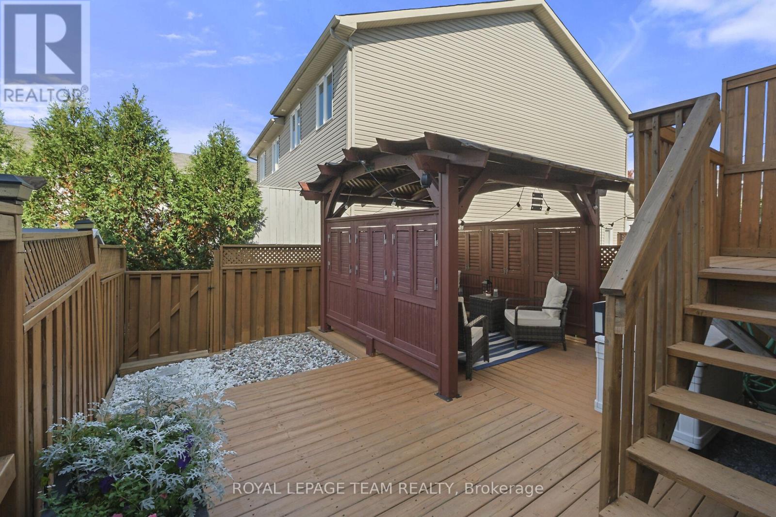 215 Parkrose Private, Ottawa, Ontario  K4A 0N8 - Photo 37 - X12501536