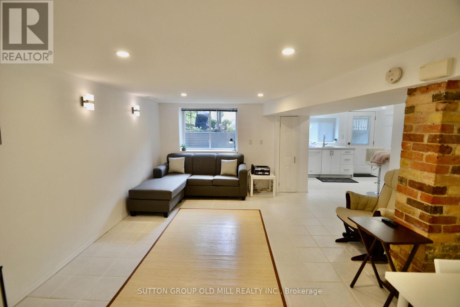 Lower - 180 Madison Avenue, Toronto, Ontario  M5R 2S5 - Photo 10 - C12640232