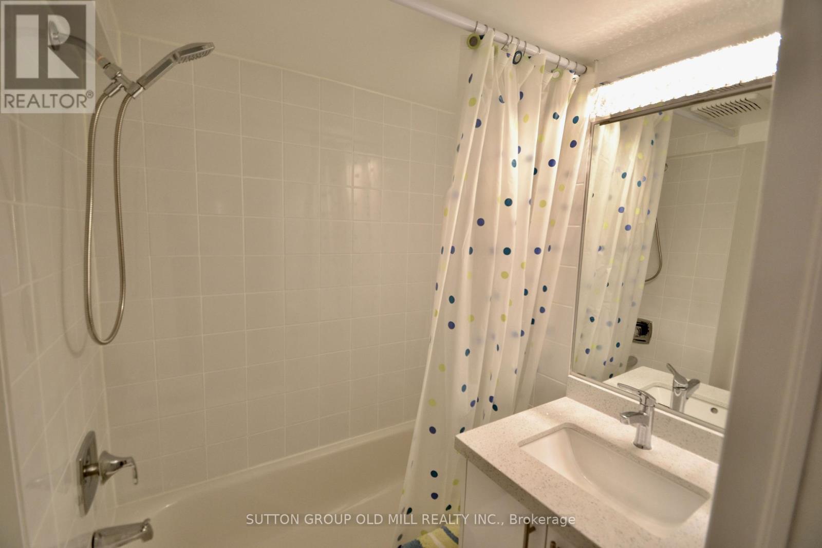 Lower - 180 Madison Avenue, Toronto, Ontario  M5R 2S5 - Photo 18 - C12640232