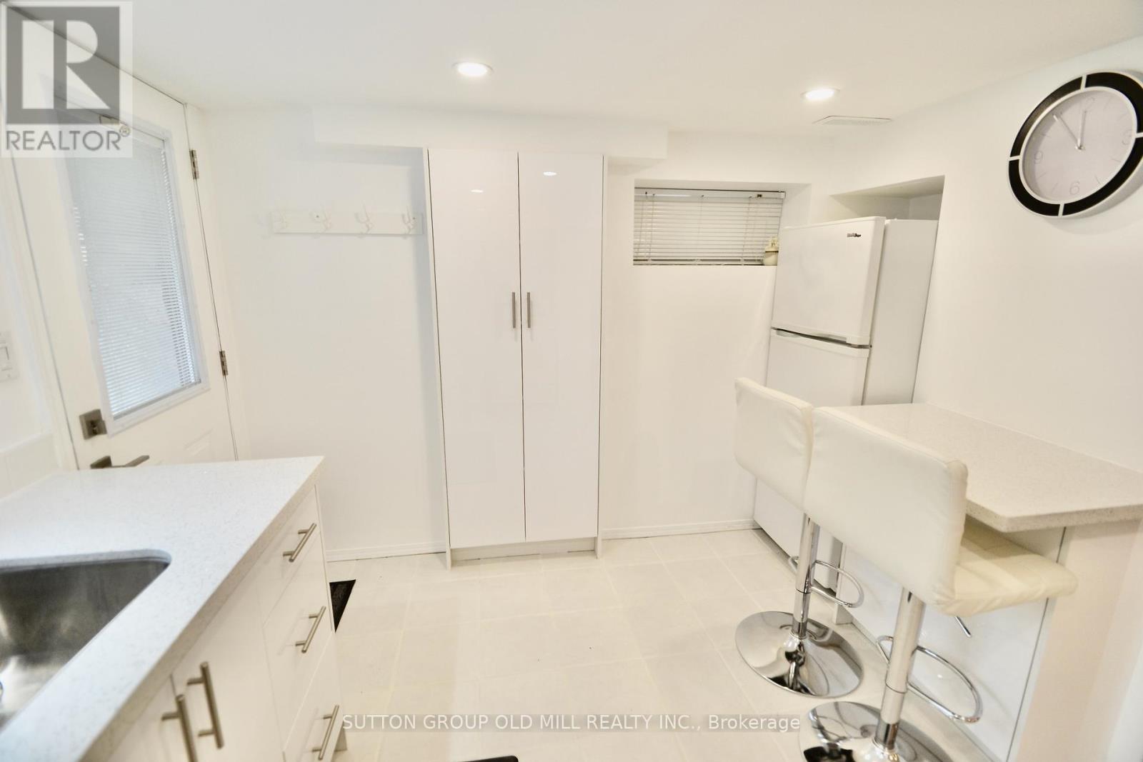 Lower - 180 Madison Avenue, Toronto, Ontario  M5R 2S5 - Photo 7 - C12640232