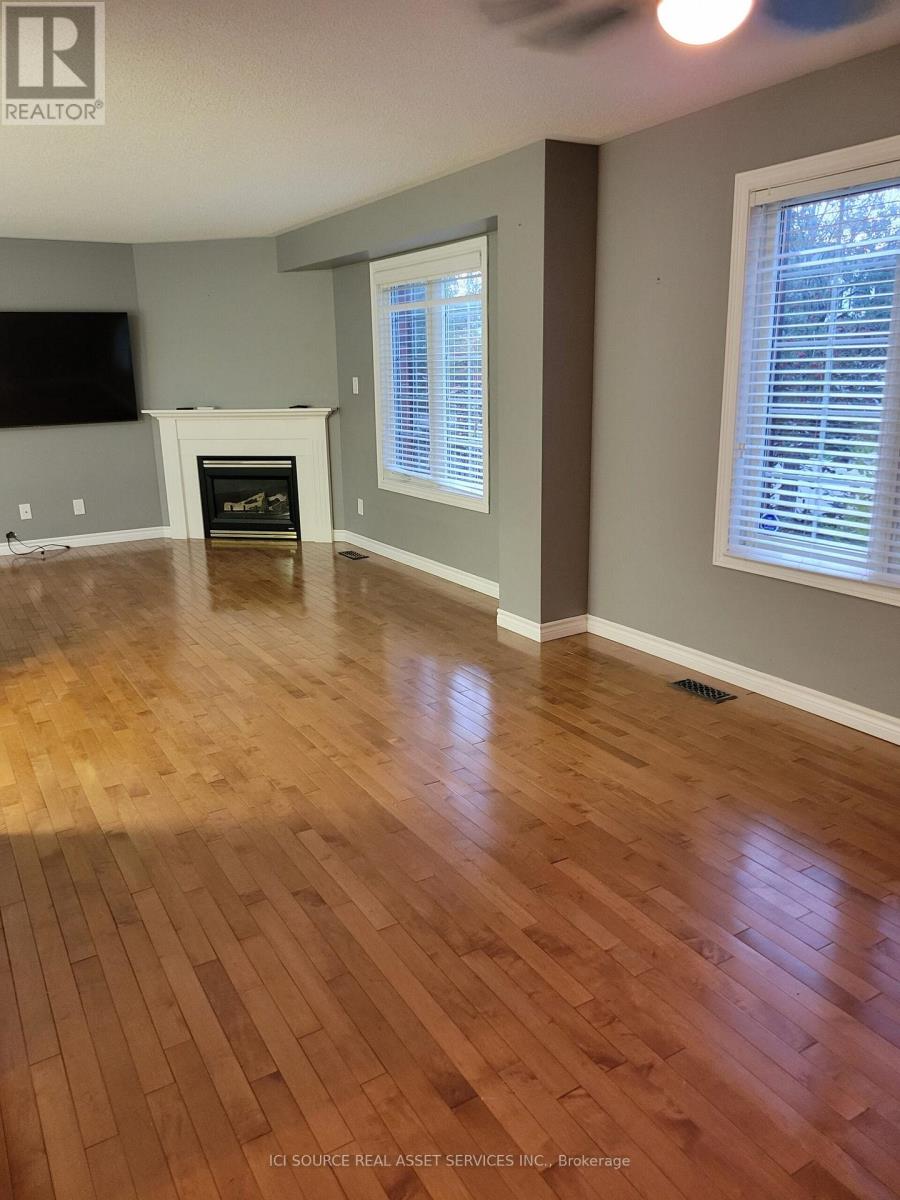 88 Wade Square, Clarington, Ontario  L1E 3E6 - Photo 6 - E12640244