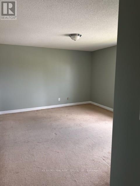 88 Wade Square, Clarington, Ontario  L1E 3E6 - Photo 9 - E12640244