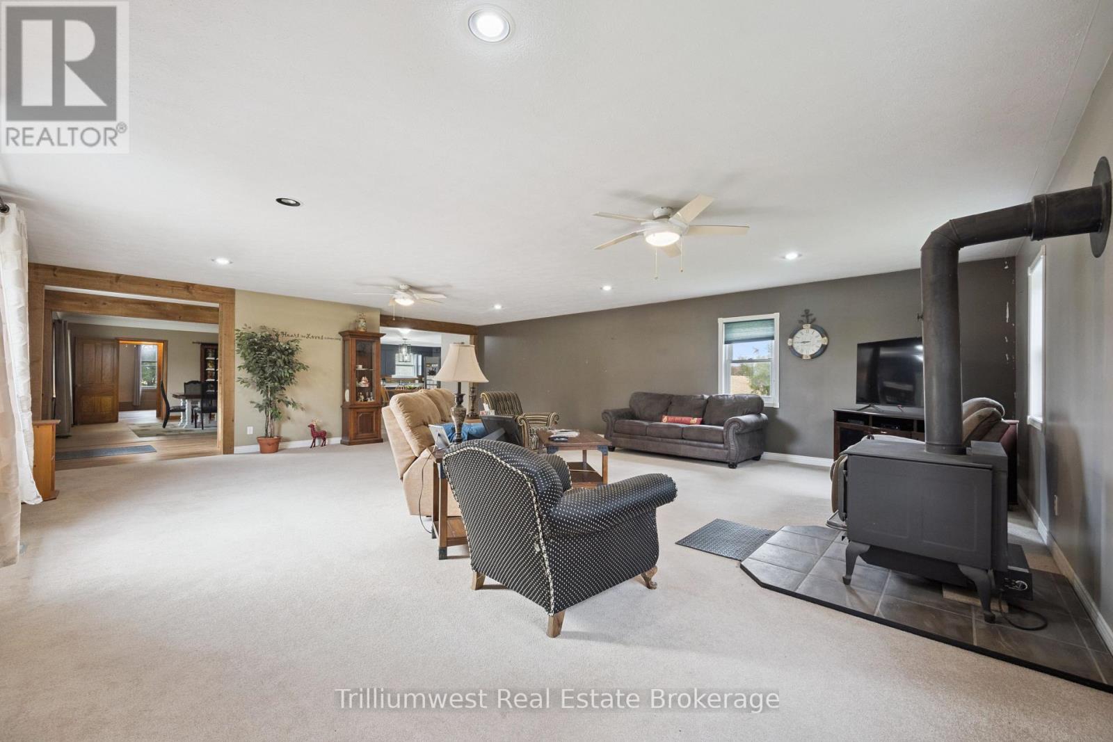 379 Little Lake Road, Norfolk, Ontario  N0J 1P0 - Photo 9 - X12501450