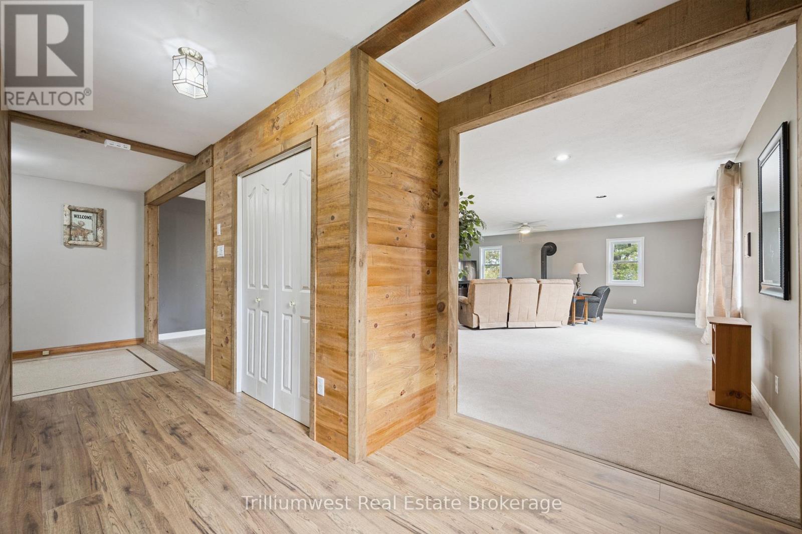 379 Little Lake Road, Norfolk, Ontario  N0J 1P0 - Photo 8 - X12501450